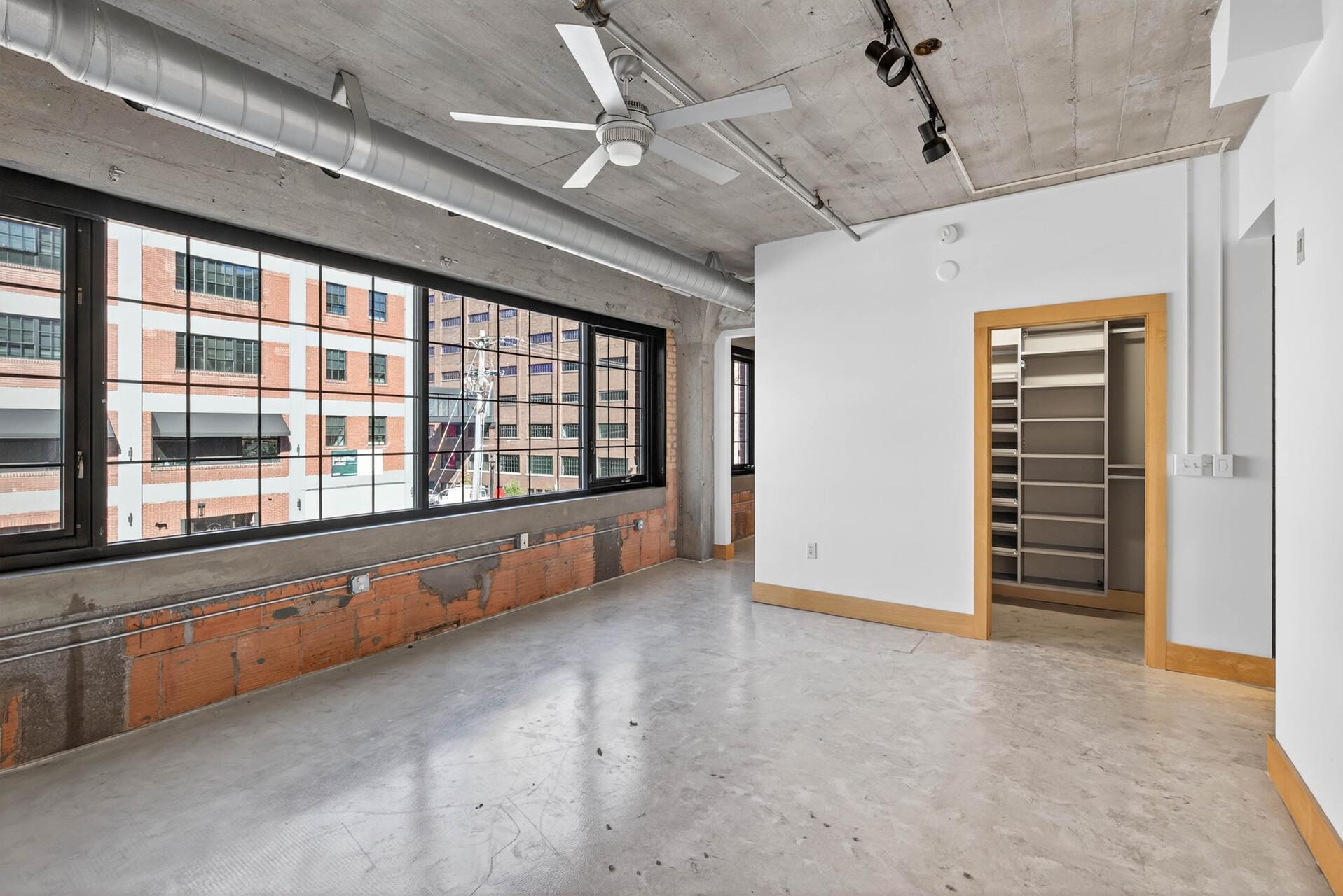 525 3rd Street N Unit: 201