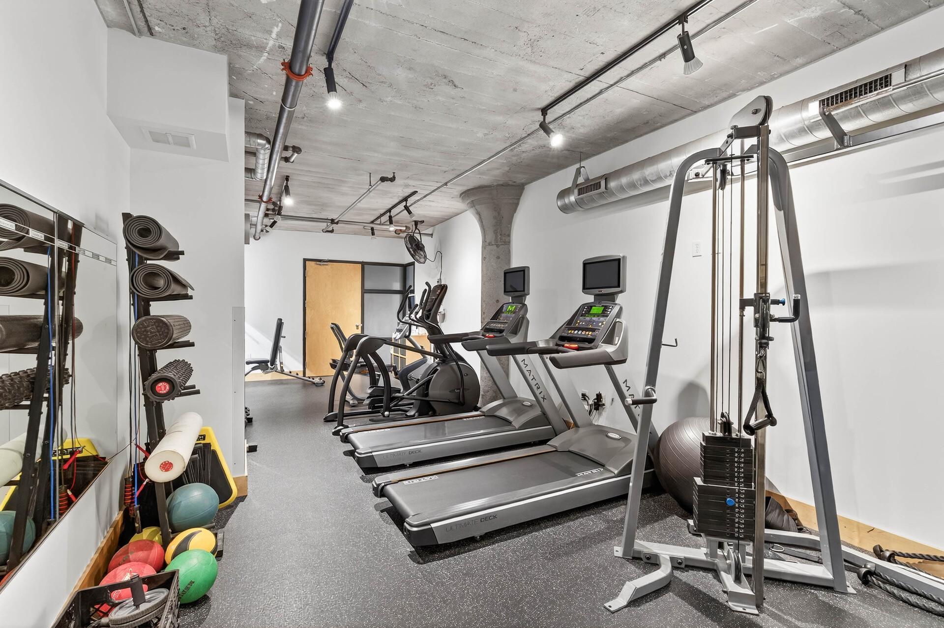 525 3rd Street N Unit: 201