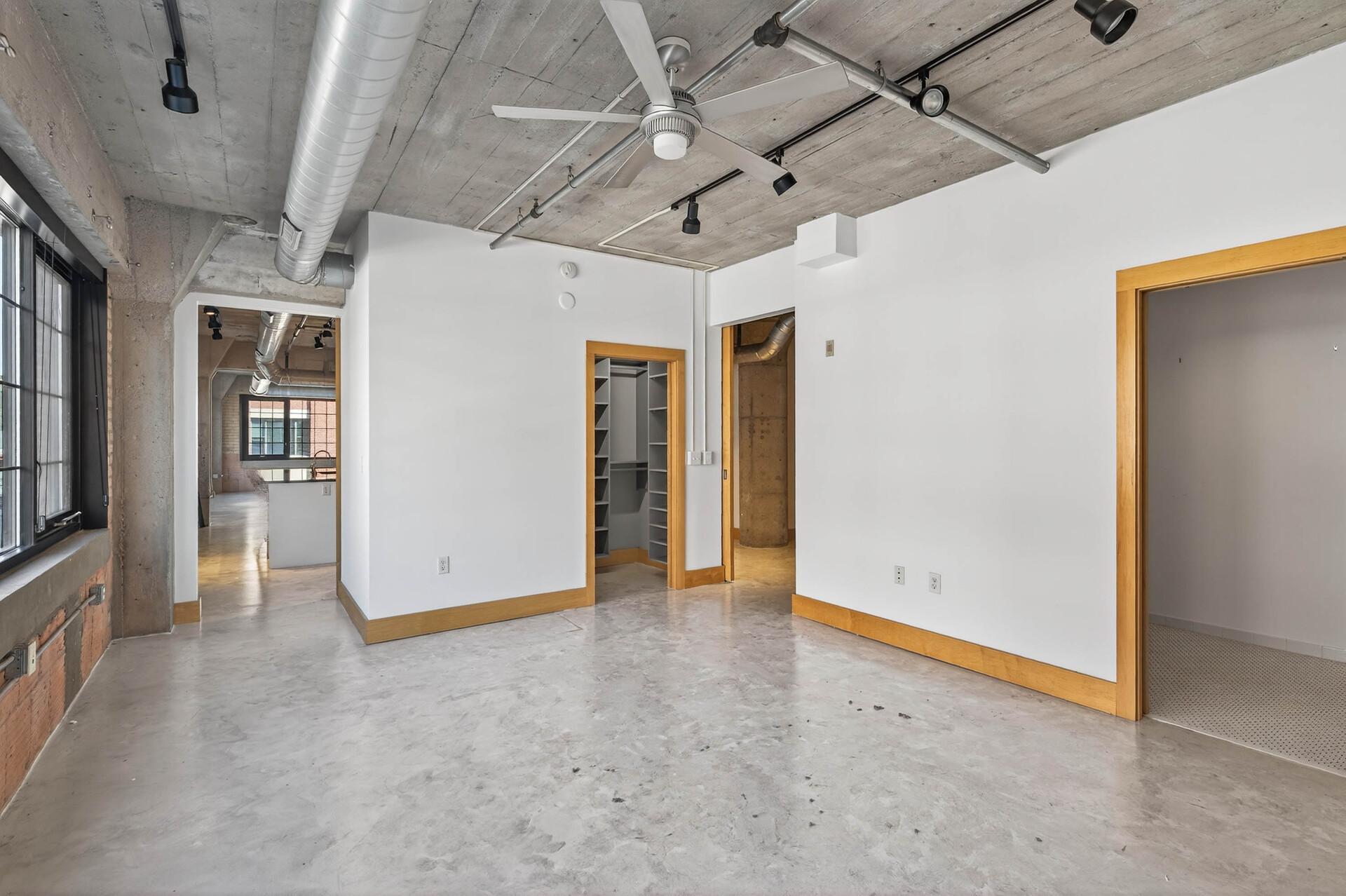 525 3rd Street N Unit: 201
