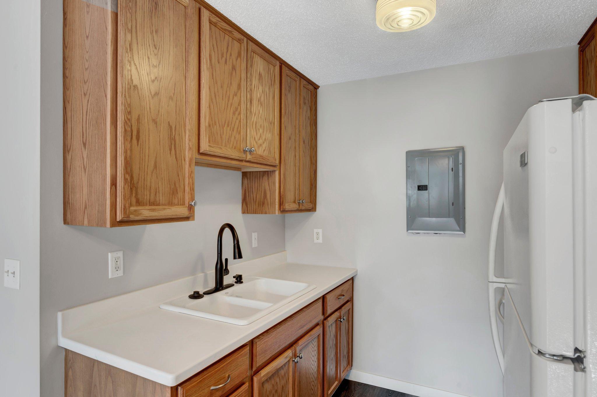 3522 S Harriet Avenue Unit: 106