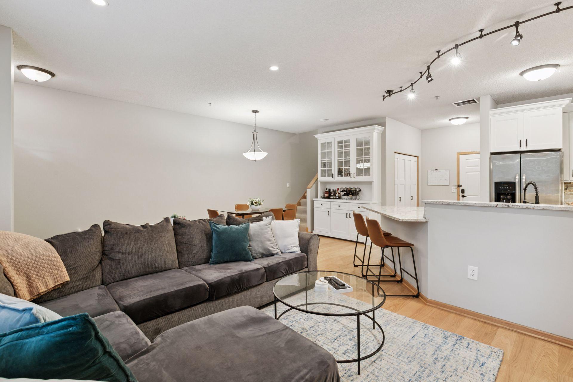 645 N 1st Street Unit: 109