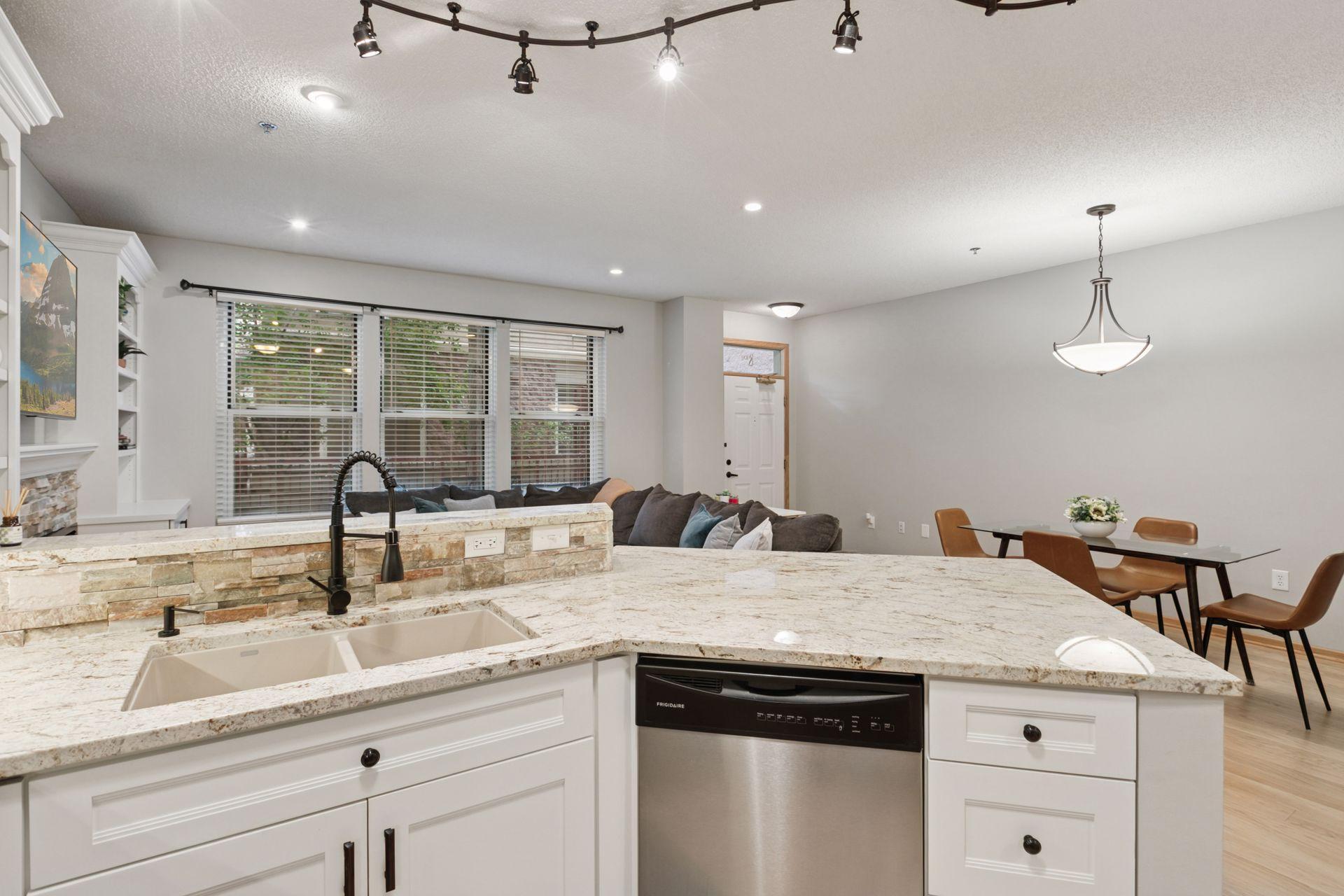 645 N 1st Street Unit: 109