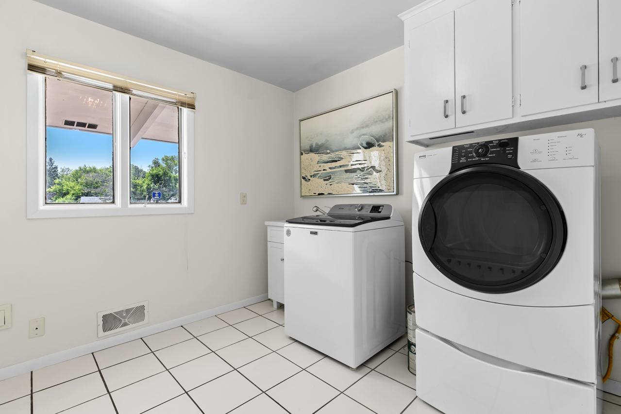 1345 Fairlawn Way Unit: R