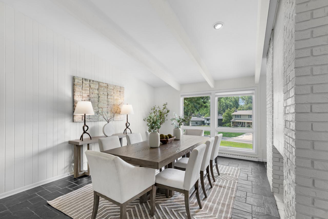 1345 Fairlawn Way Unit: R