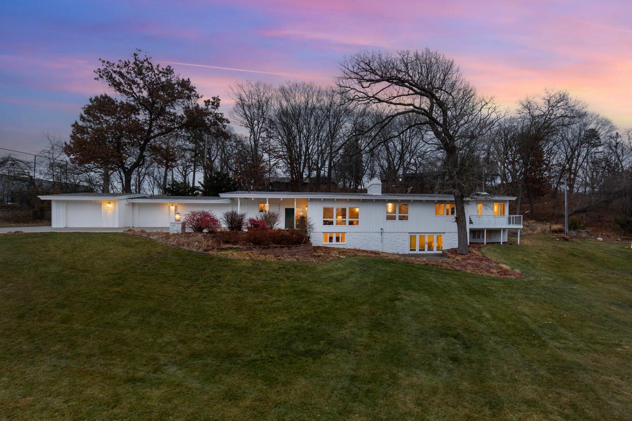 1345 Fairlawn Way Unit: R