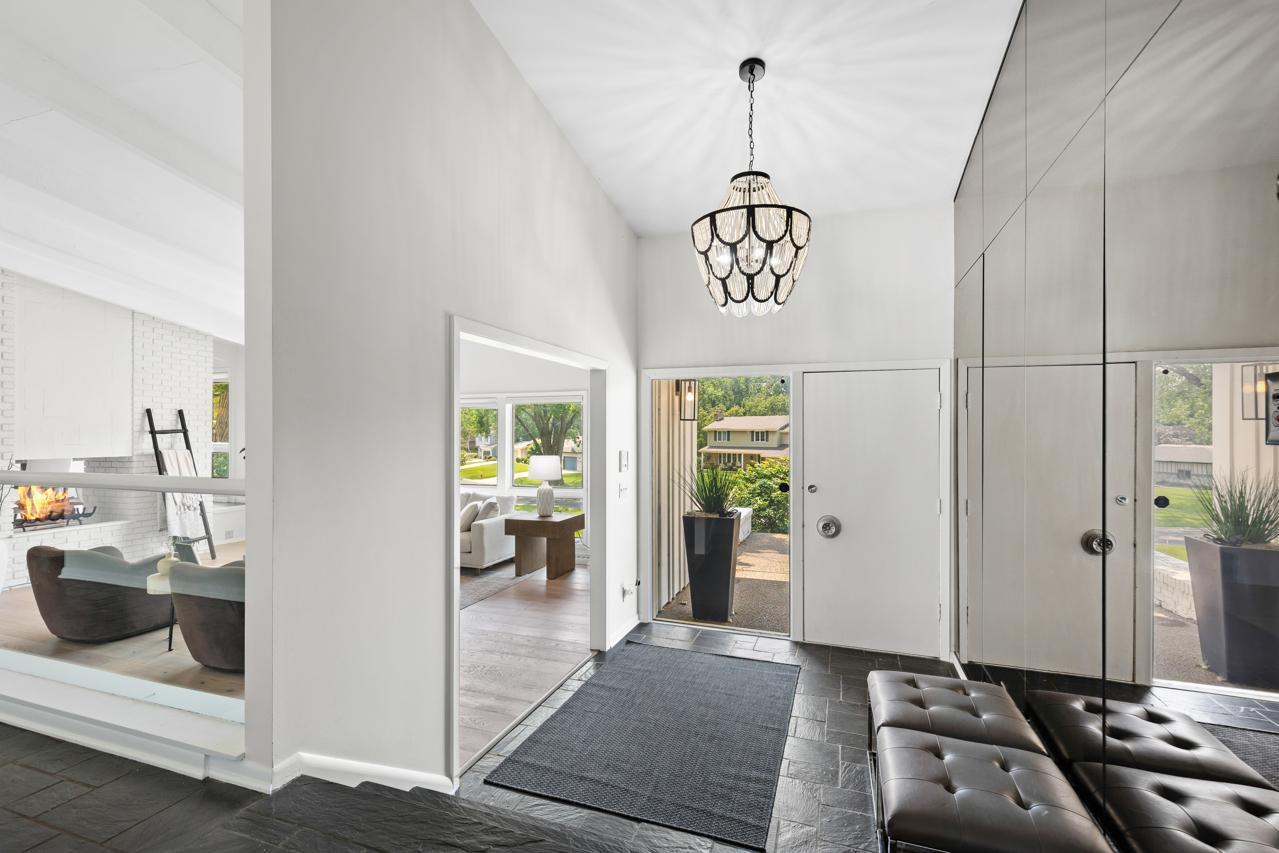 1345 Fairlawn Way Unit: R