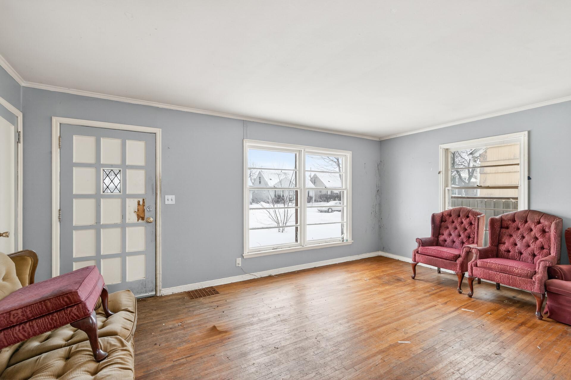 5027 Emerson Avenue N