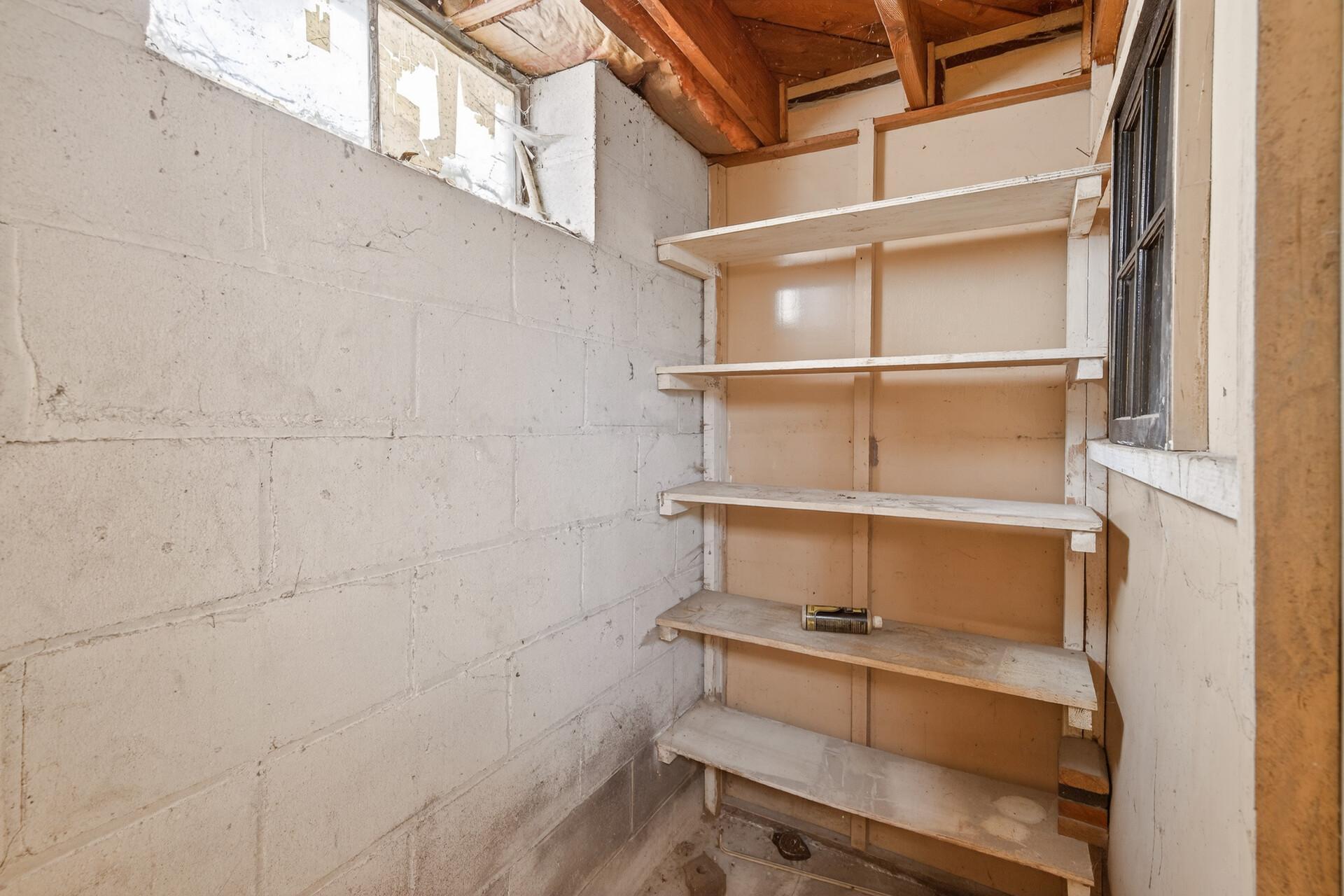 5027 Emerson Avenue N