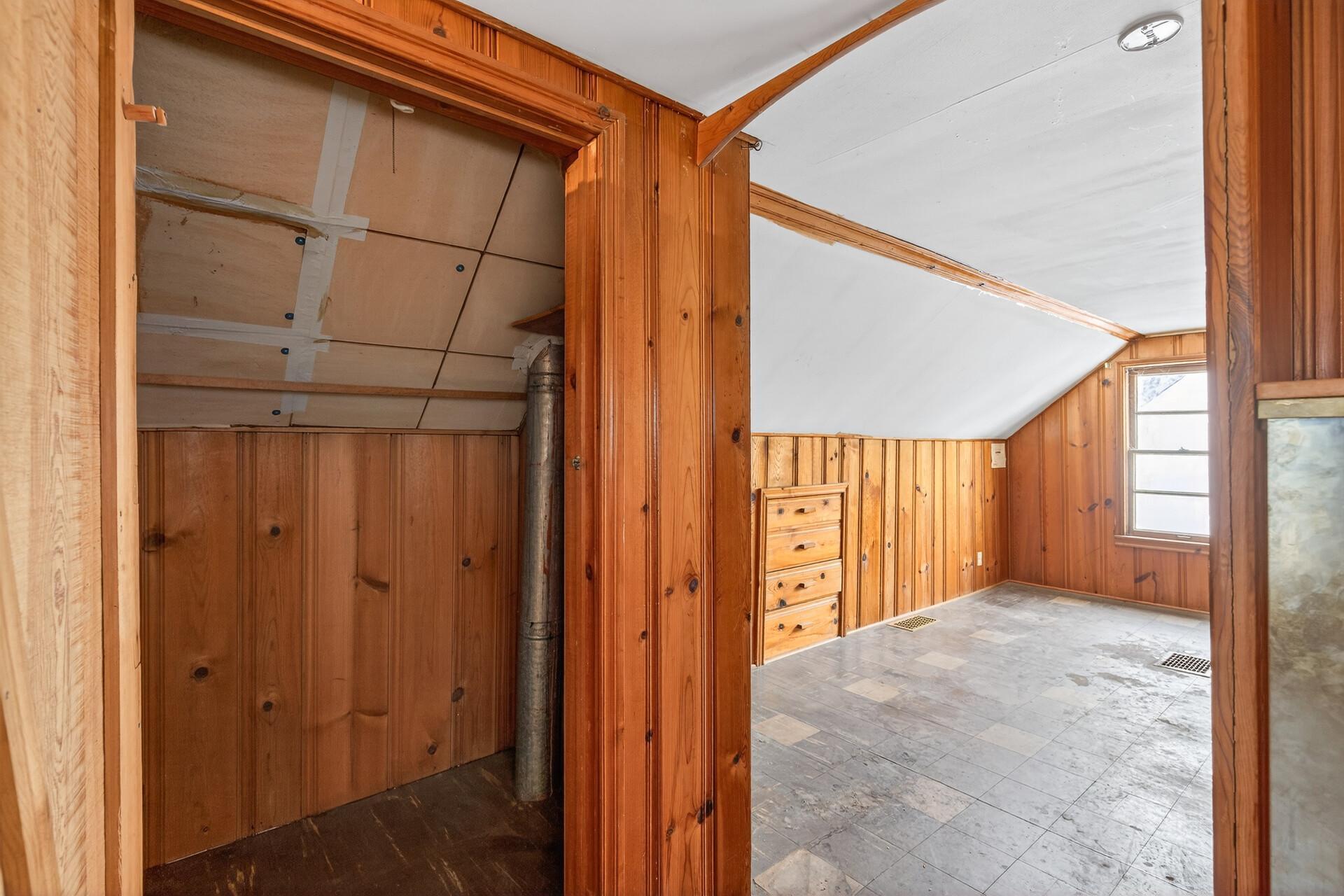 5027 Emerson Avenue N