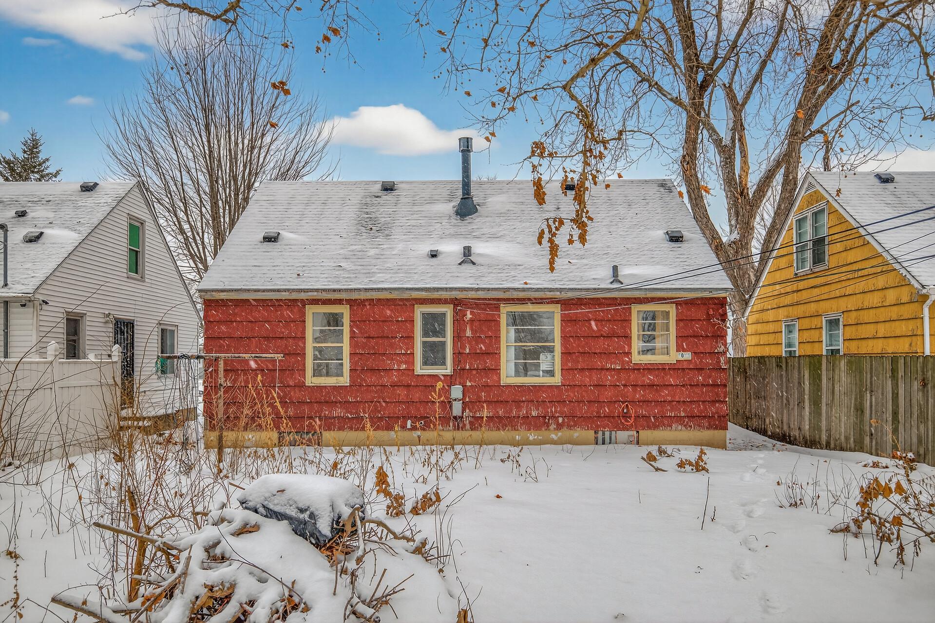 5027 Emerson Avenue N