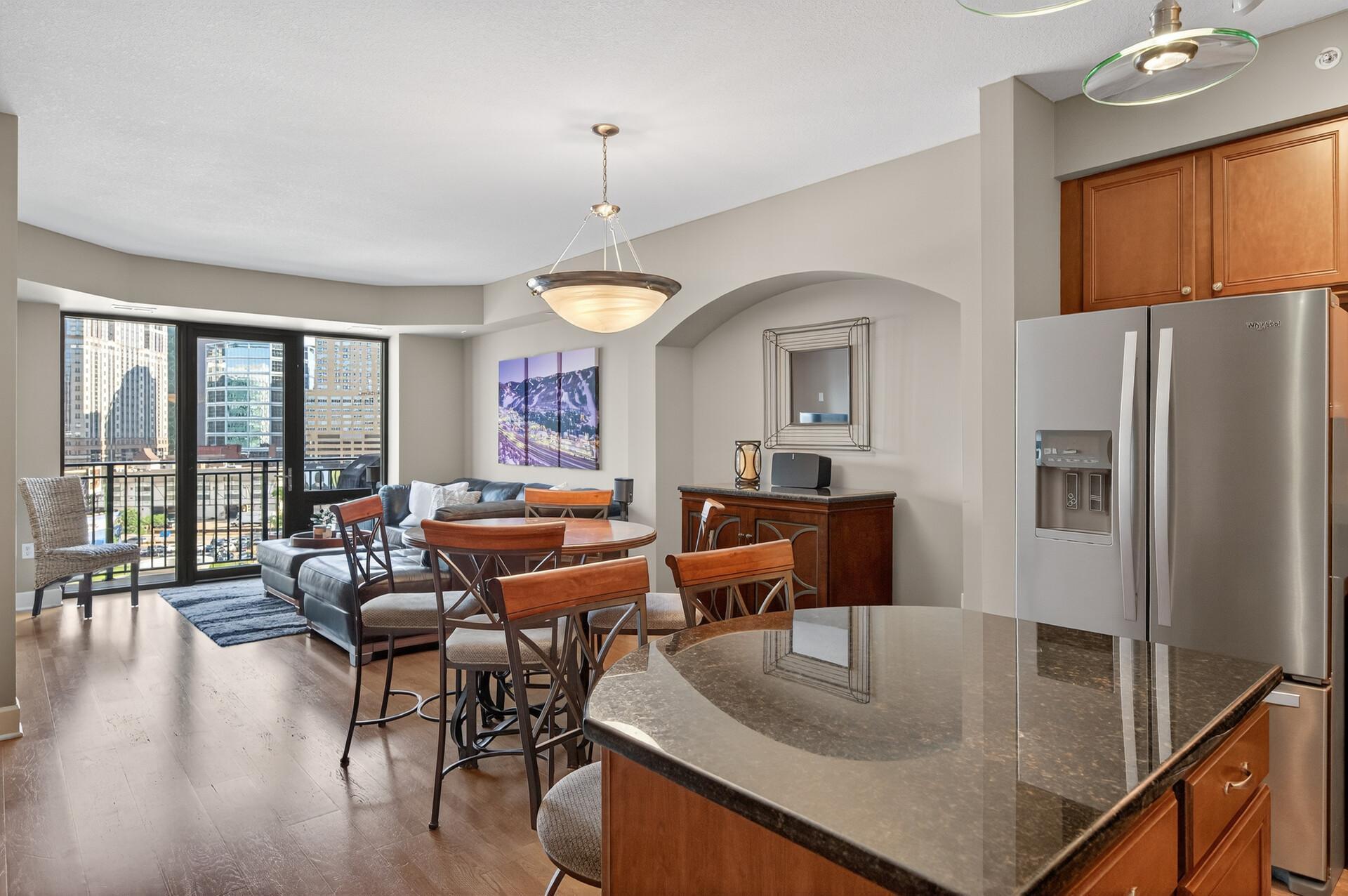 500 E Grant Street Unit: 709
