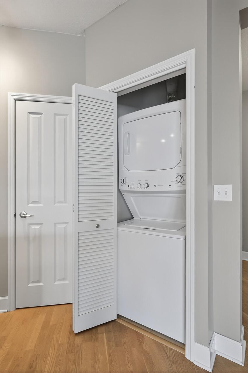 500 E Grant Street Unit: 709