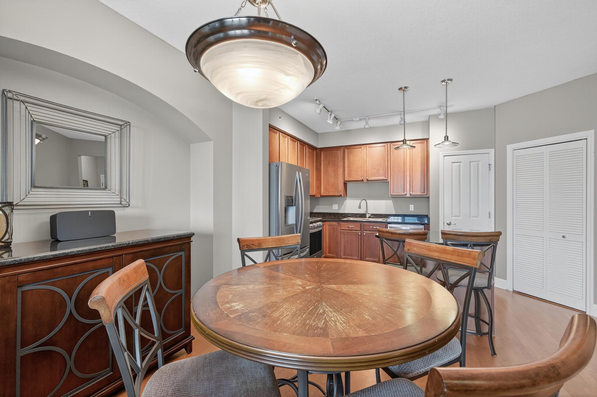 500 E Grant Street Unit: 709