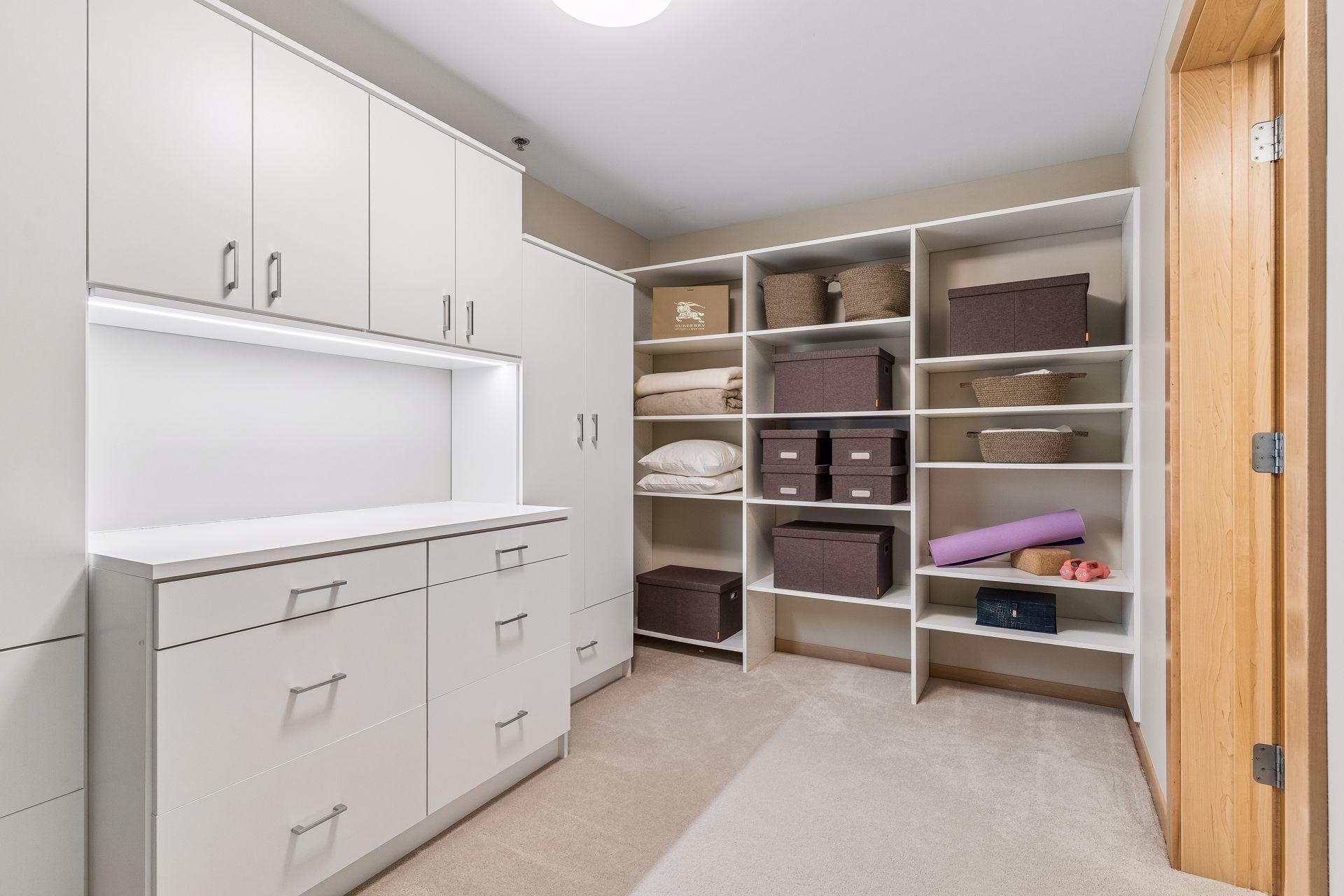 215 10th Avenue S Unit: 212