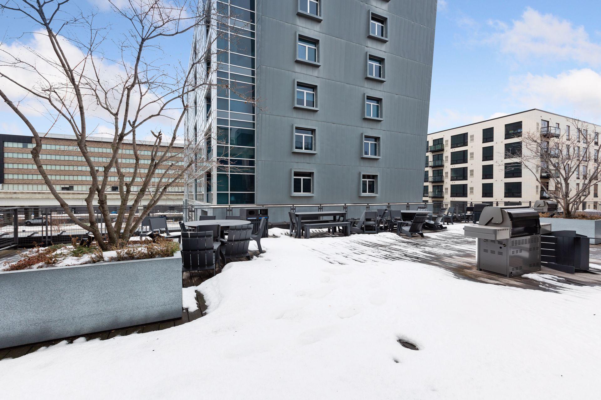 525 N 3rd Street Unit: 303