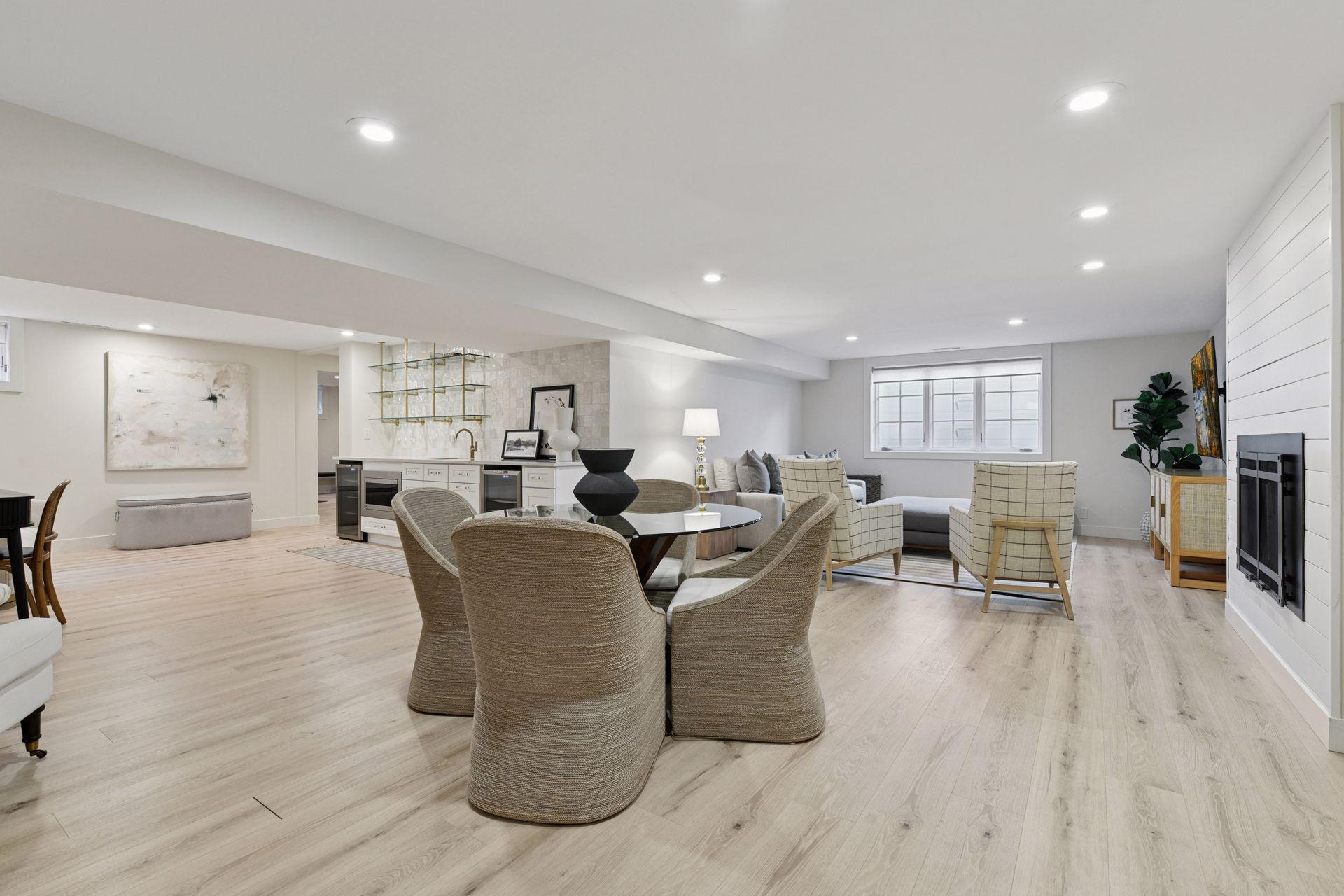 14 Woodland Road