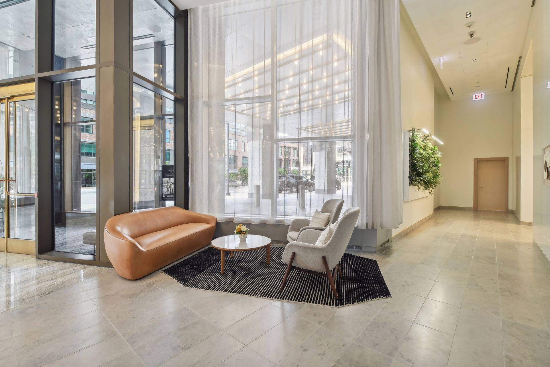 255 Hennepin Avenue Unit: 3303