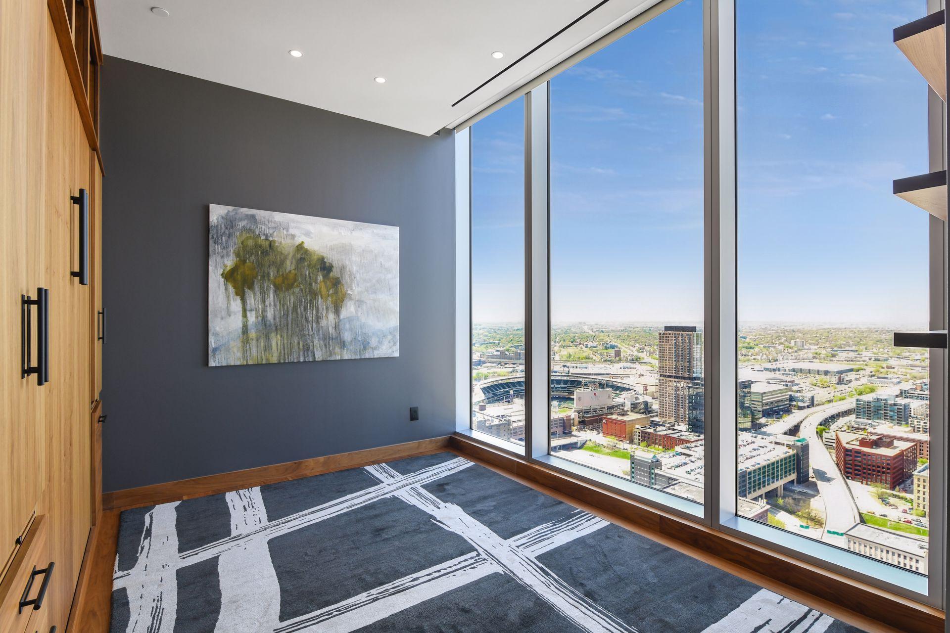 255 Hennepin Avenue Unit: 3303