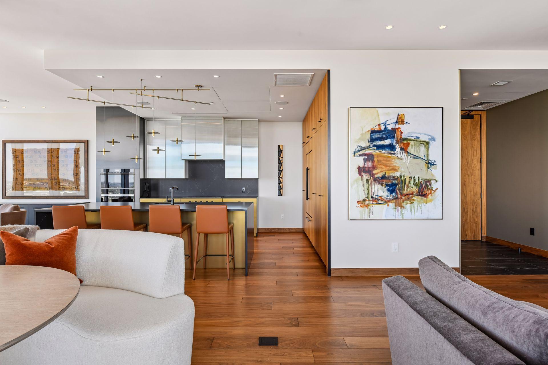 255 Hennepin Avenue Unit: 3303
