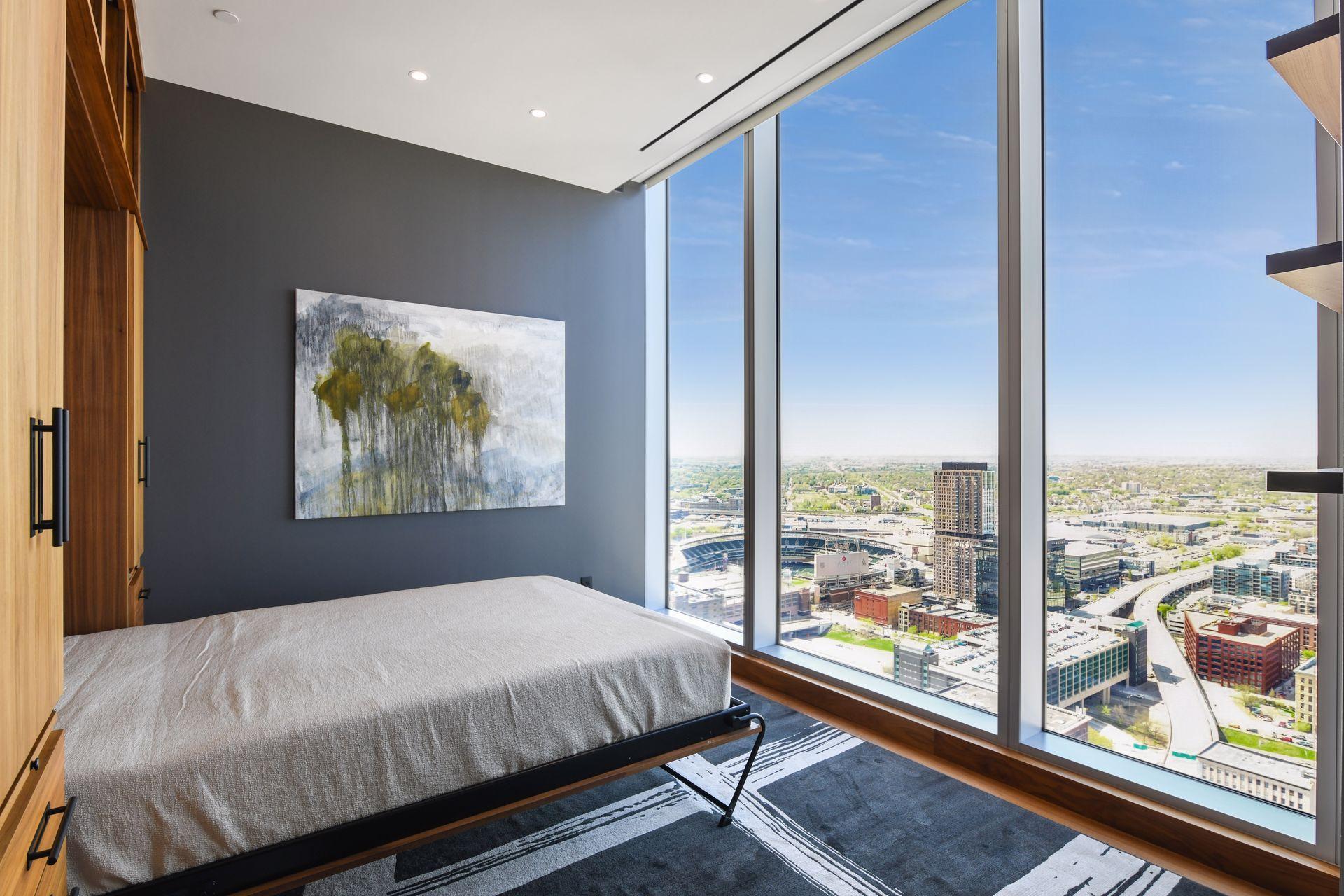 255 Hennepin Avenue Unit: 3303