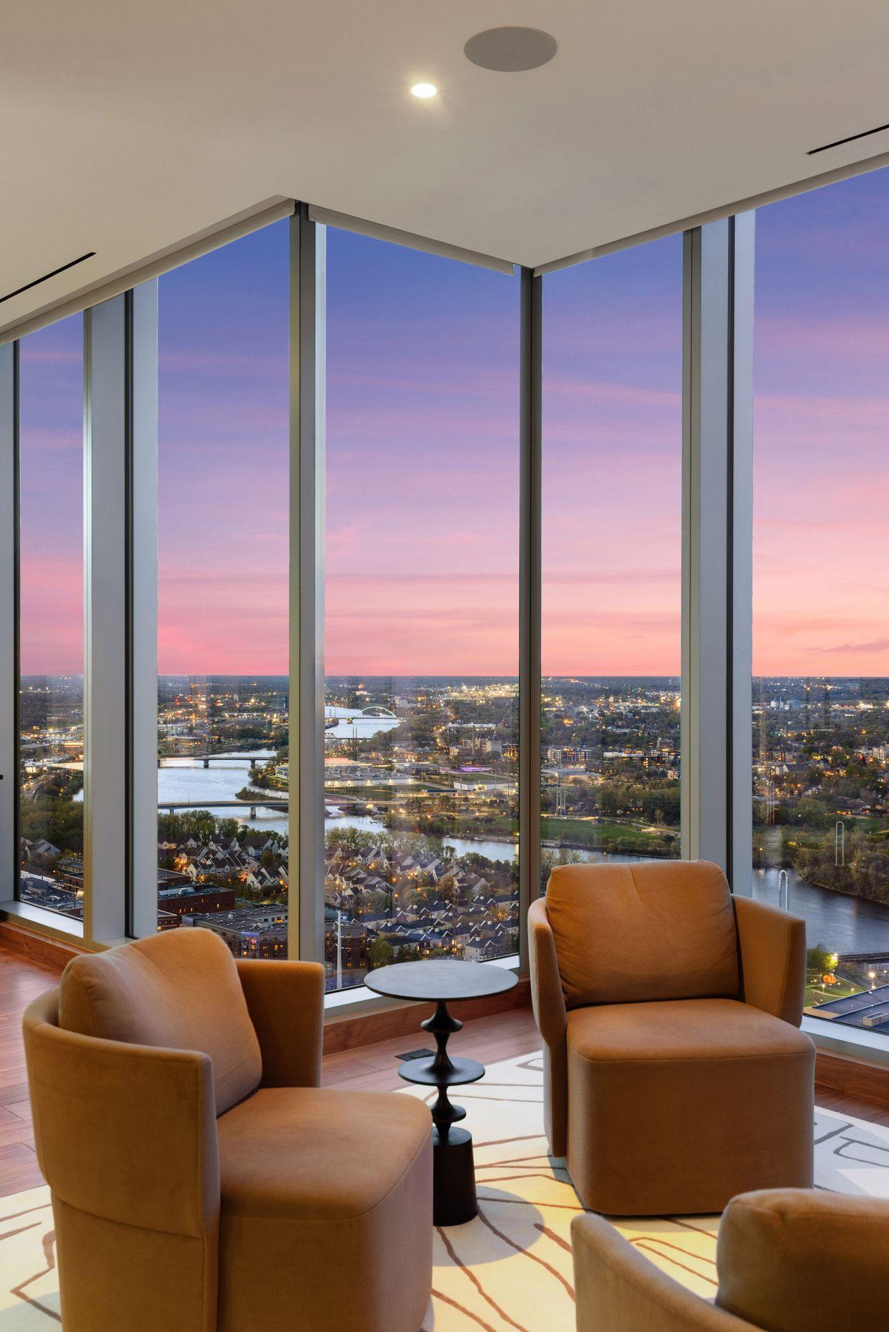 255 Hennepin Avenue Unit: 3303