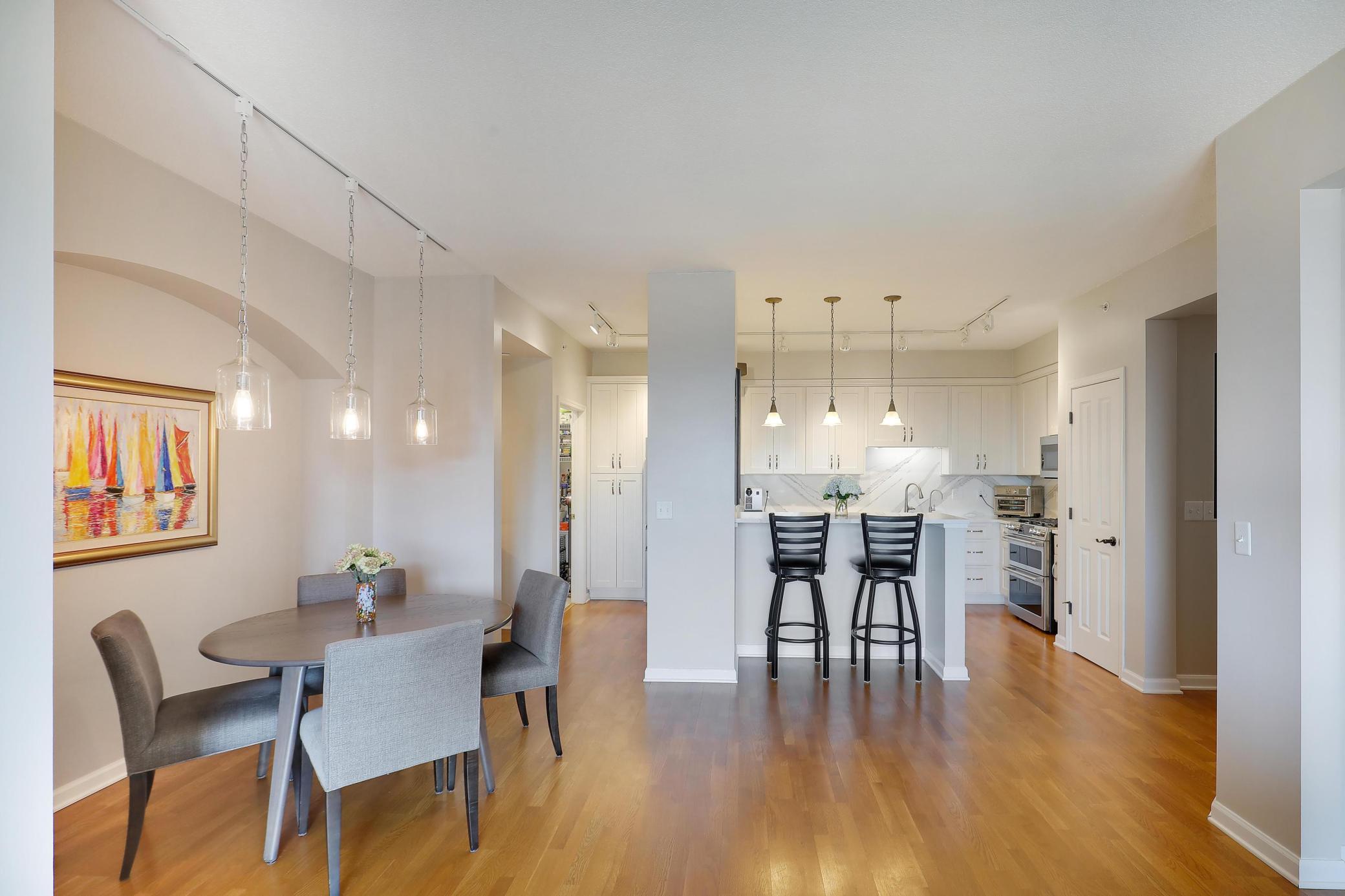 500 E Grant Street Unit: 707