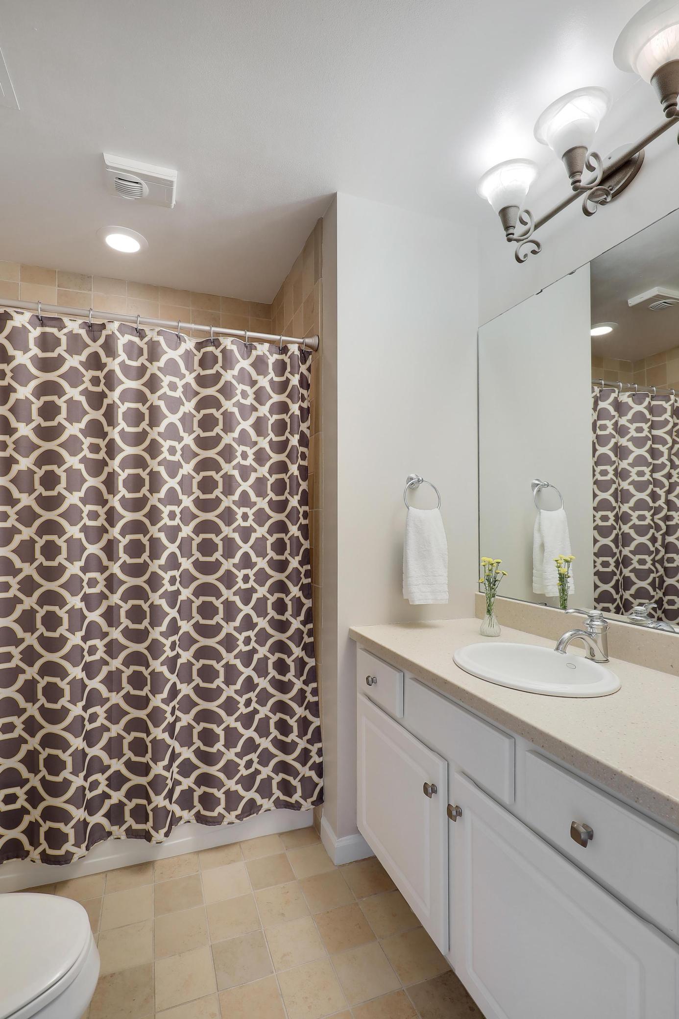 500 E Grant Street Unit: 707