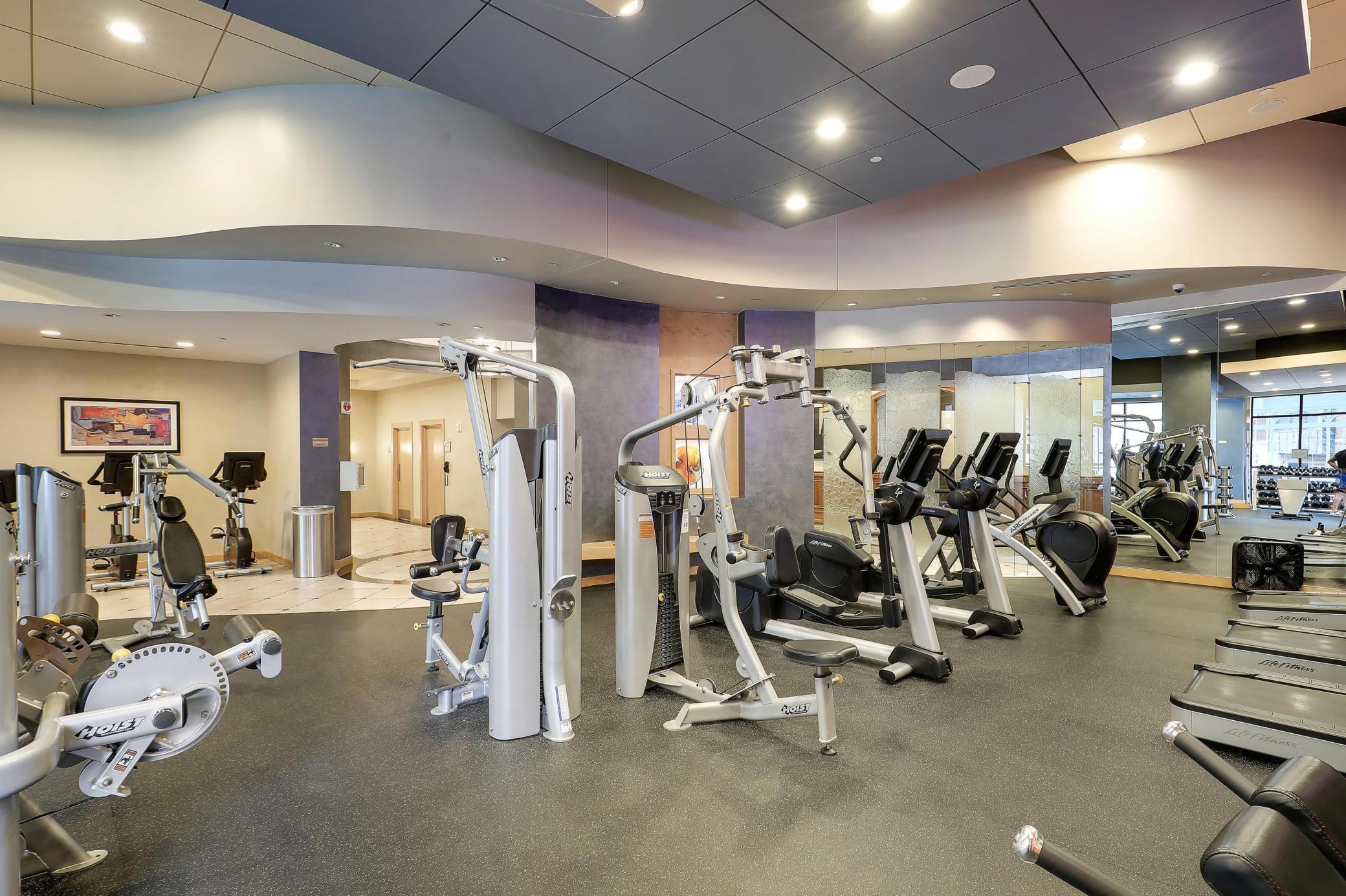 500 E Grant Street Unit: 707