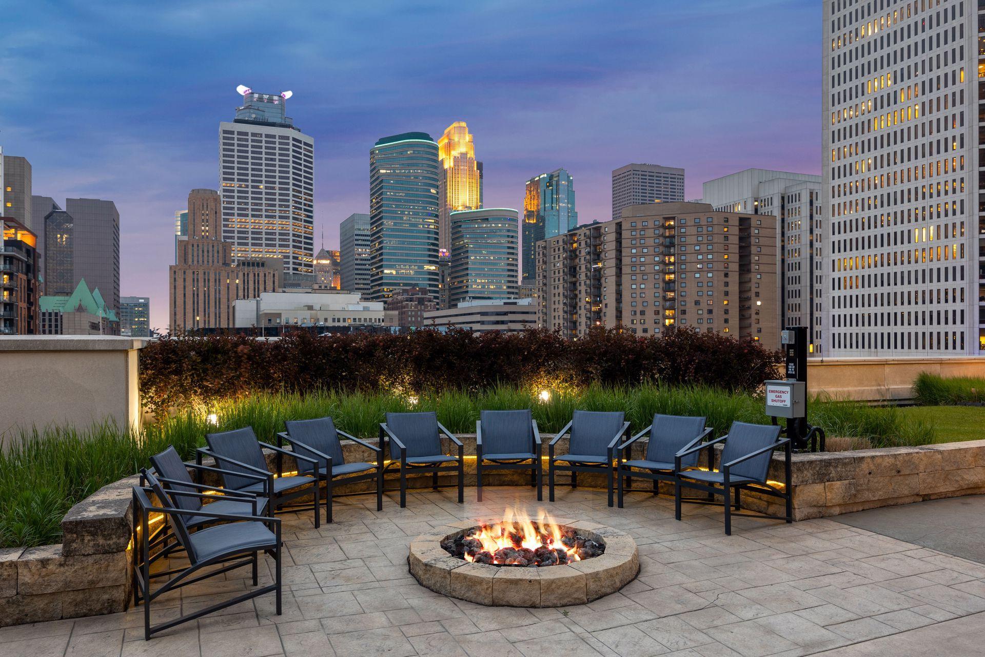 100 3rd Avenue S Unit: 606