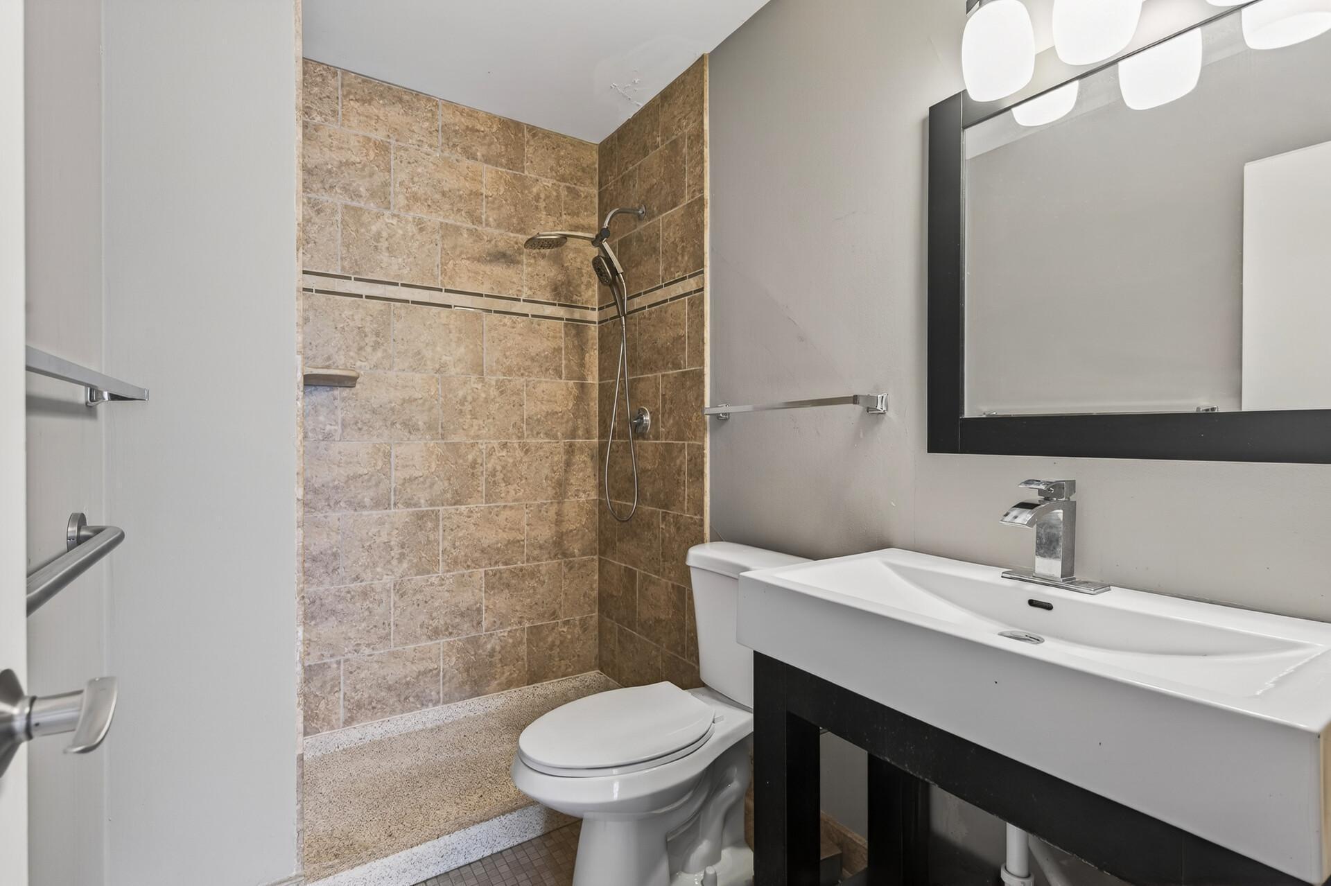 19 S 1st Street Unit: B407