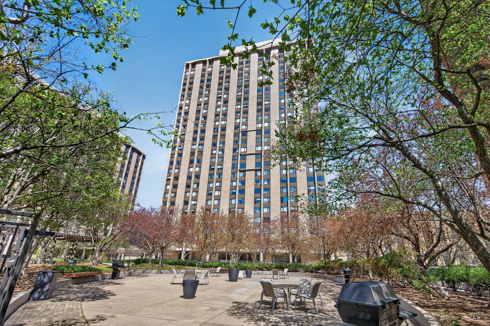 19 S 1st Street Unit: B407