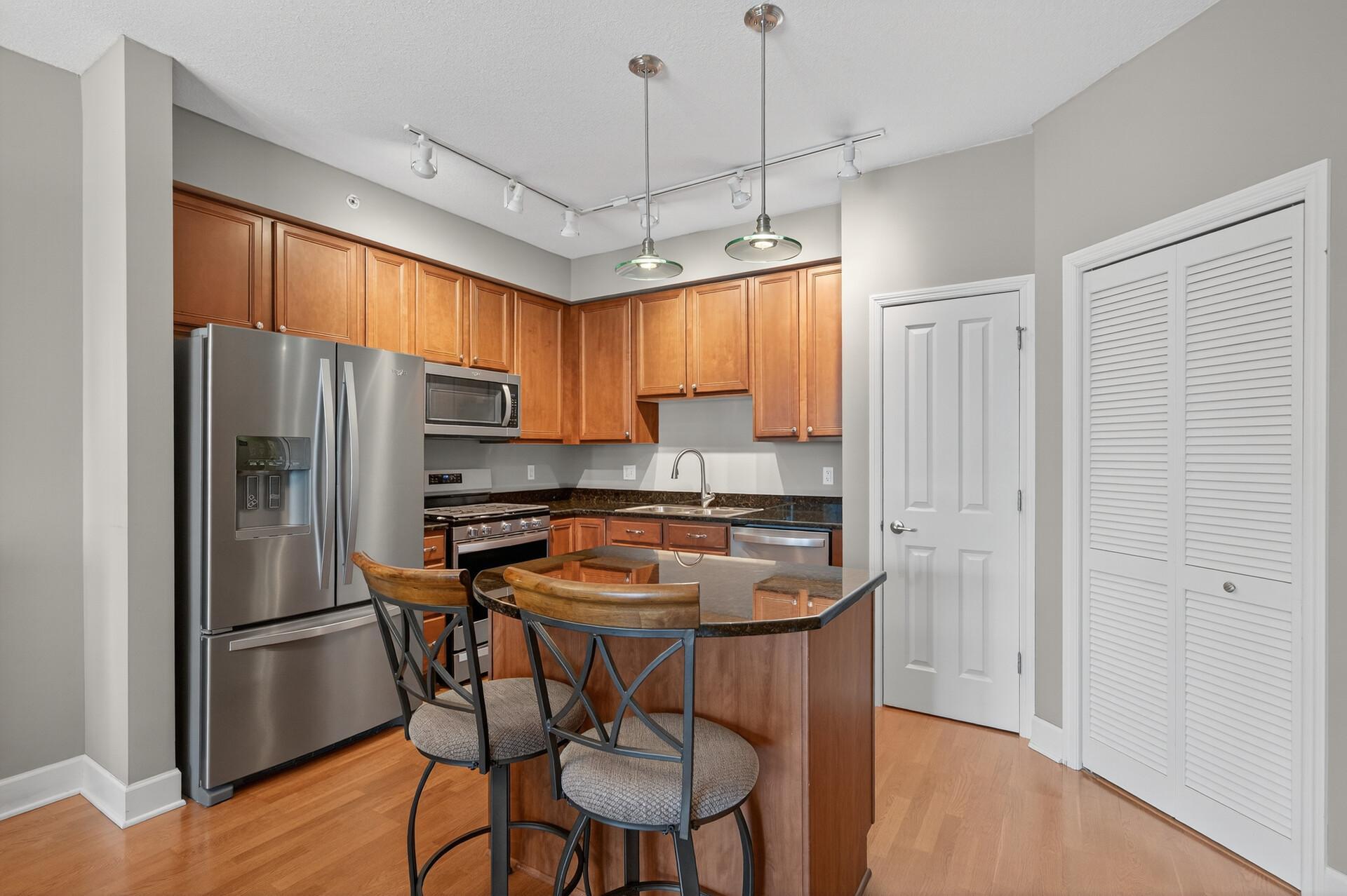 500 E Grant Street Unit: 709
