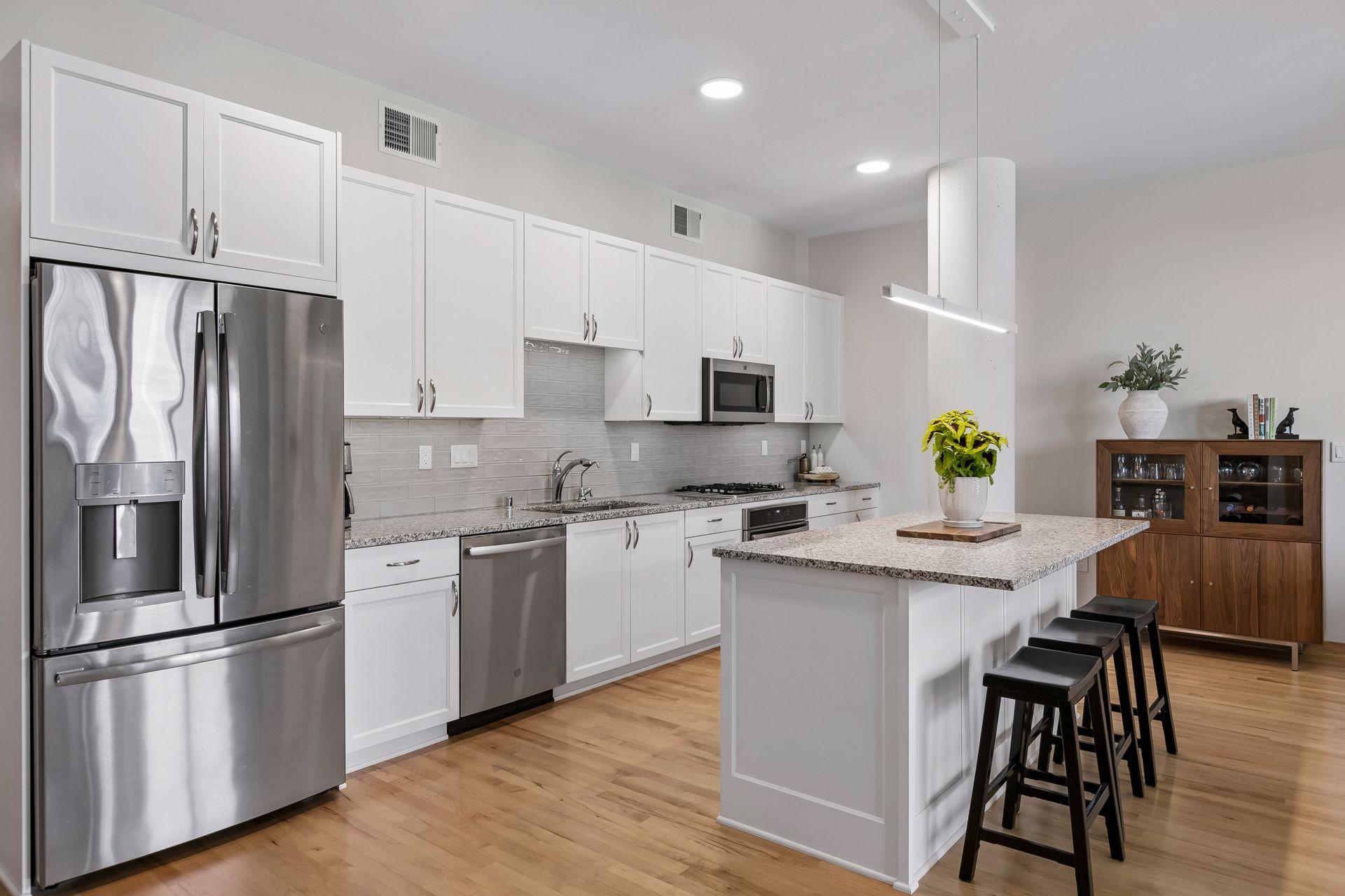 1240 S 2nd Street Unit: 716