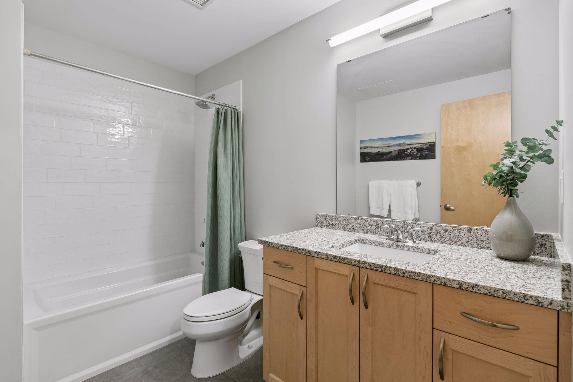 1240 S 2nd Street Unit: 716