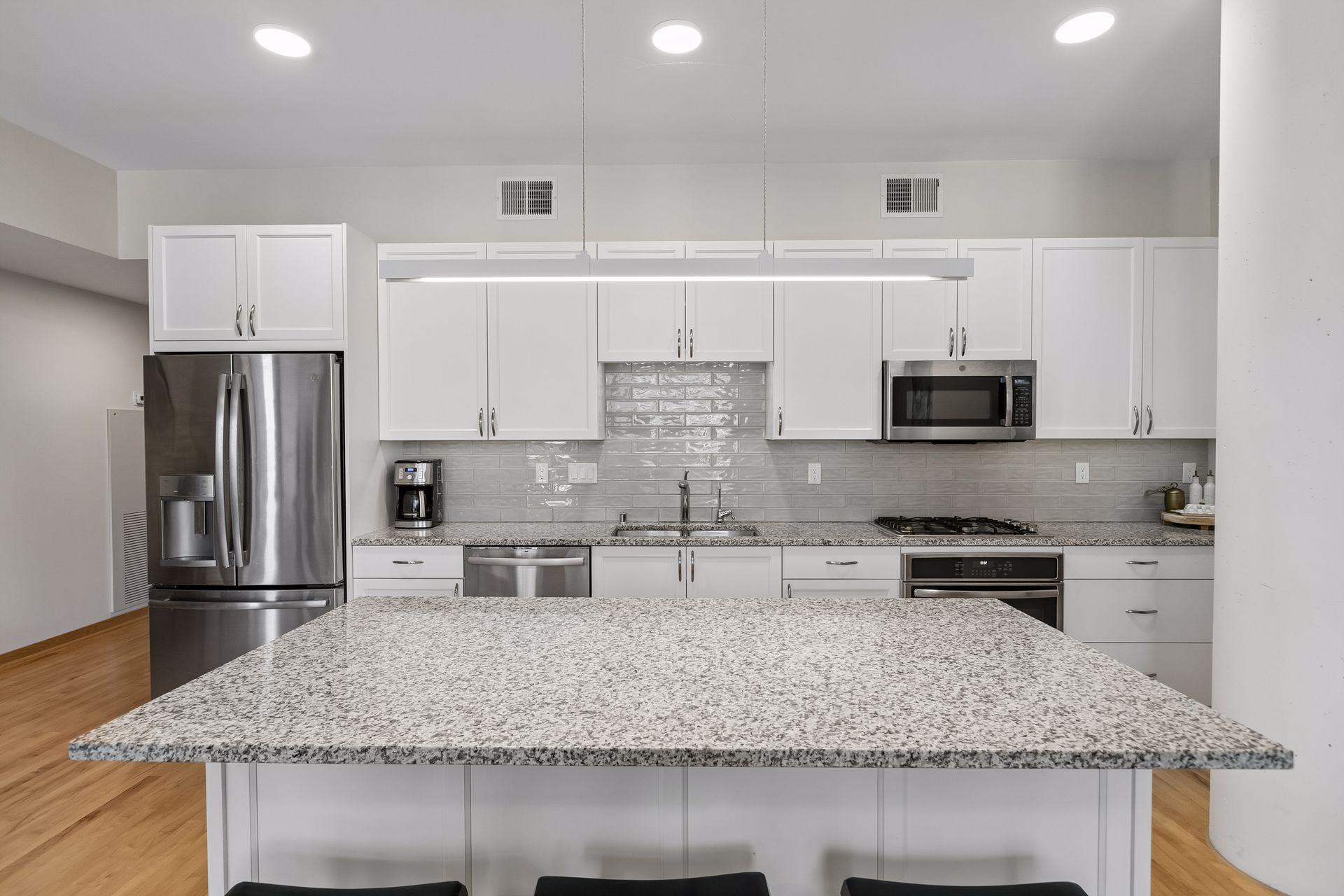 1240 S 2nd Street Unit: 716