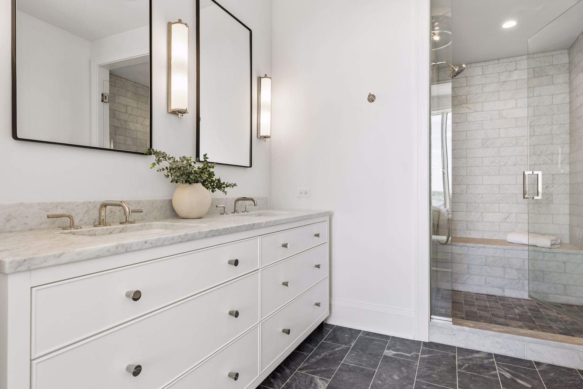 1111 W River Parkway Unit: 23D