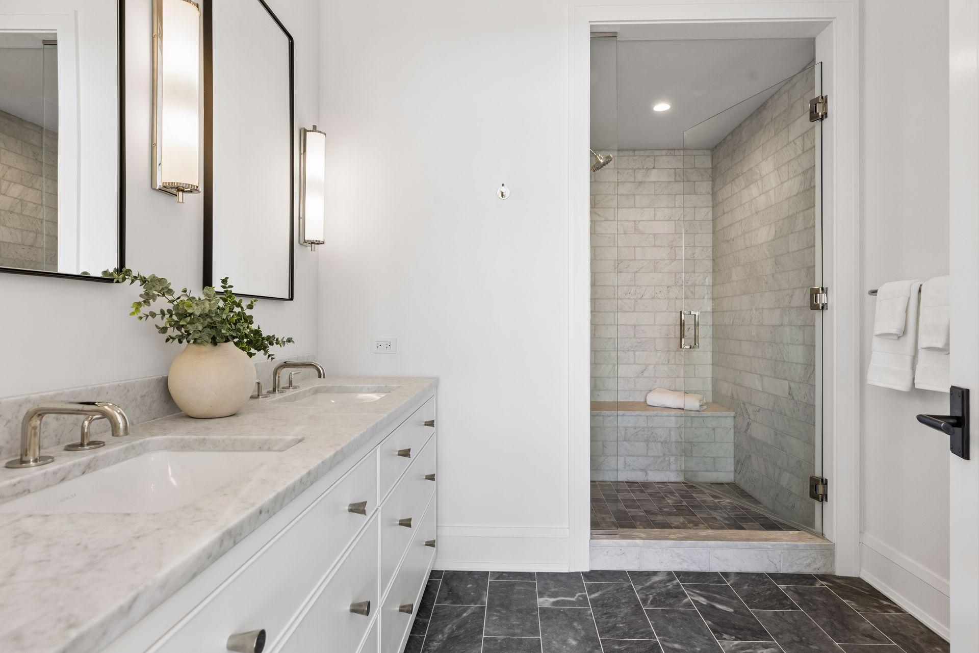 1111 W River Parkway Unit: 23D