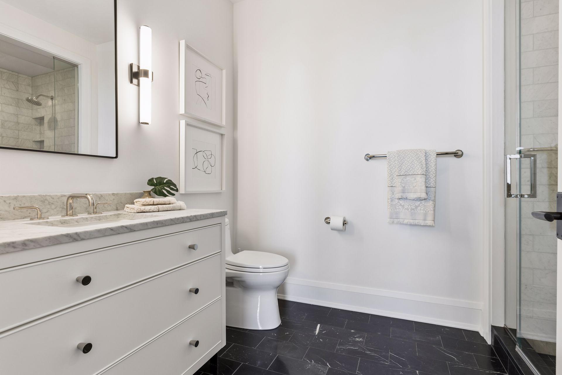 1111 W River Parkway Unit: 23D
