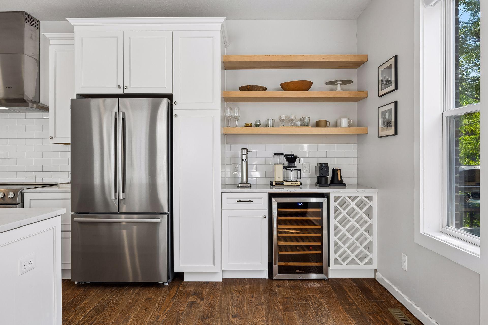 1 4th Avenue N Unit: 101