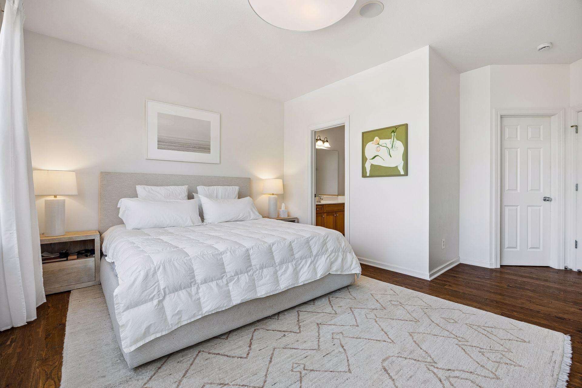 1 4th Avenue N Unit: 101