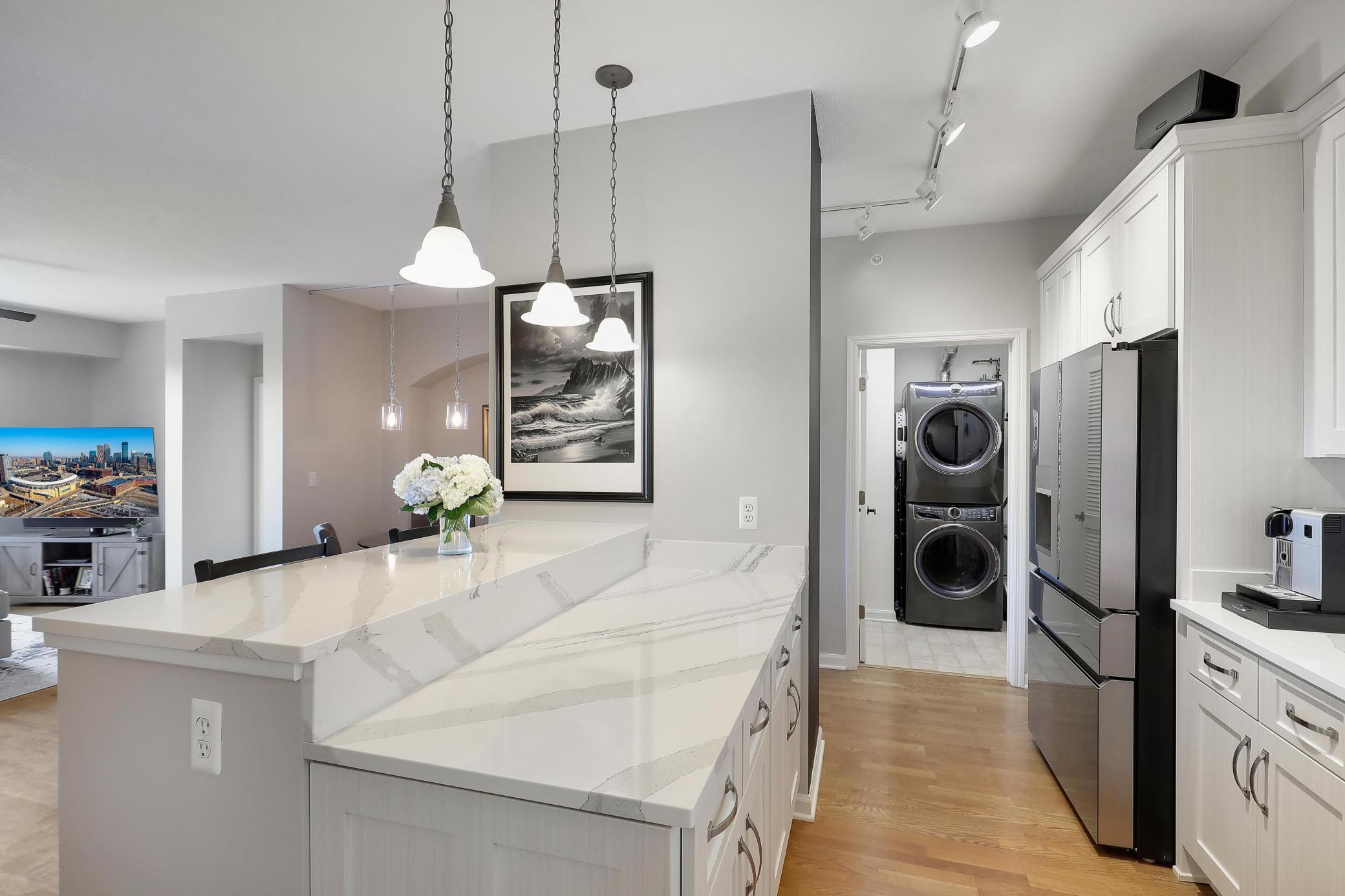 500 E Grant Street Unit: 707