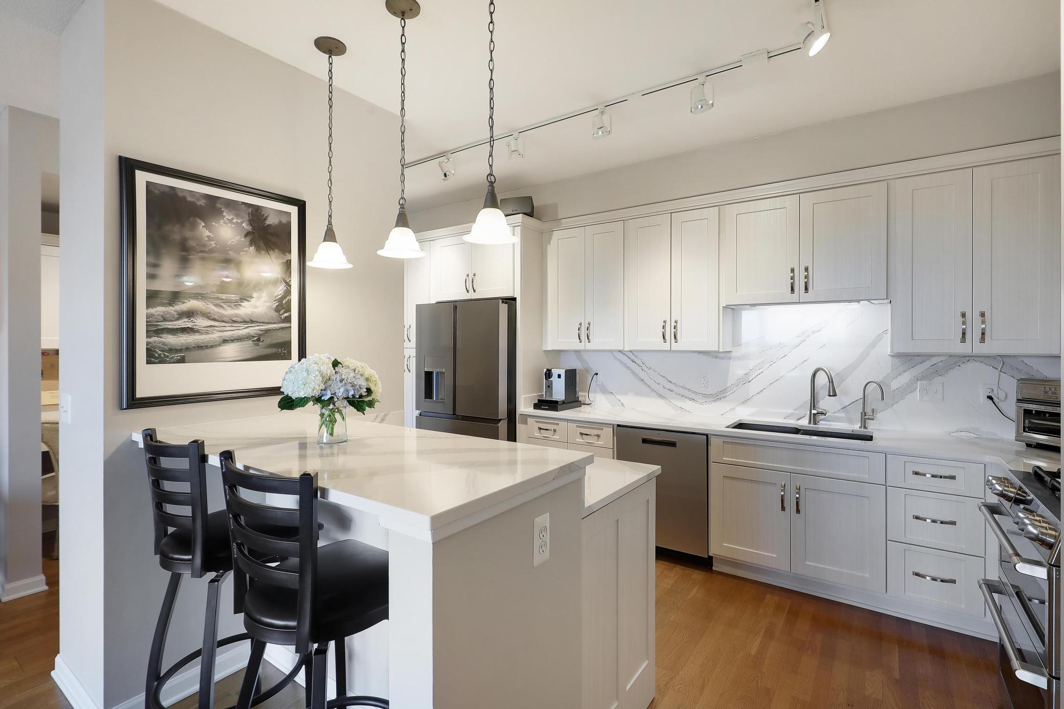 500 E Grant Street Unit: 707
