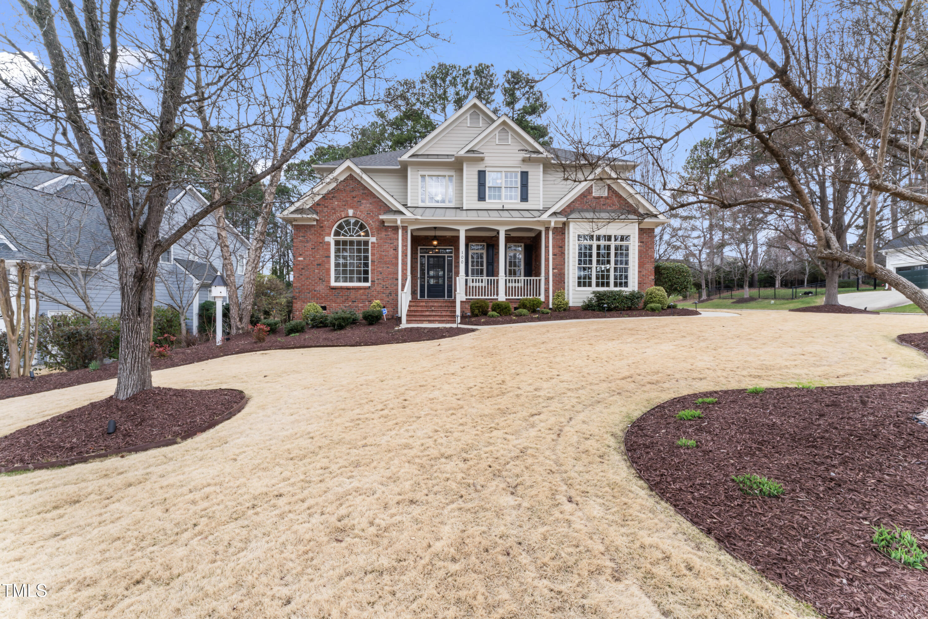 100 Tavernelle Place