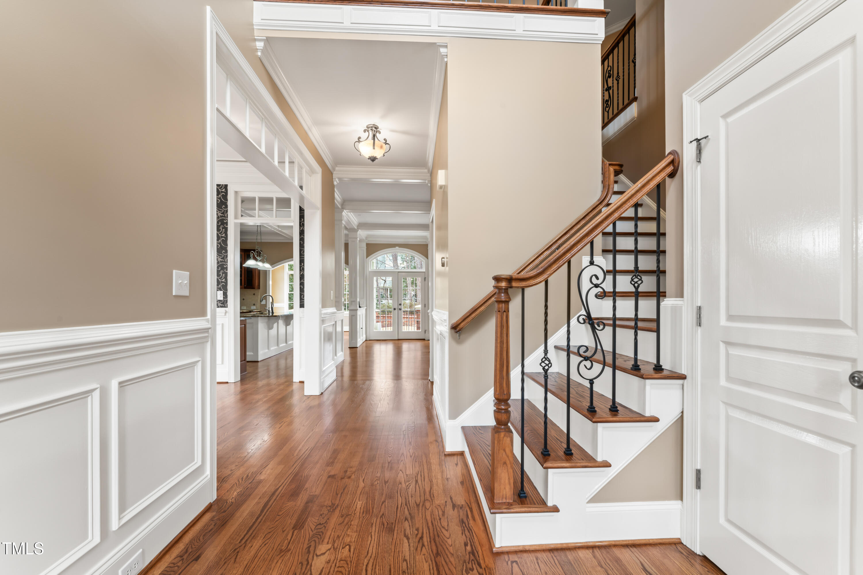 100 Tavernelle Place