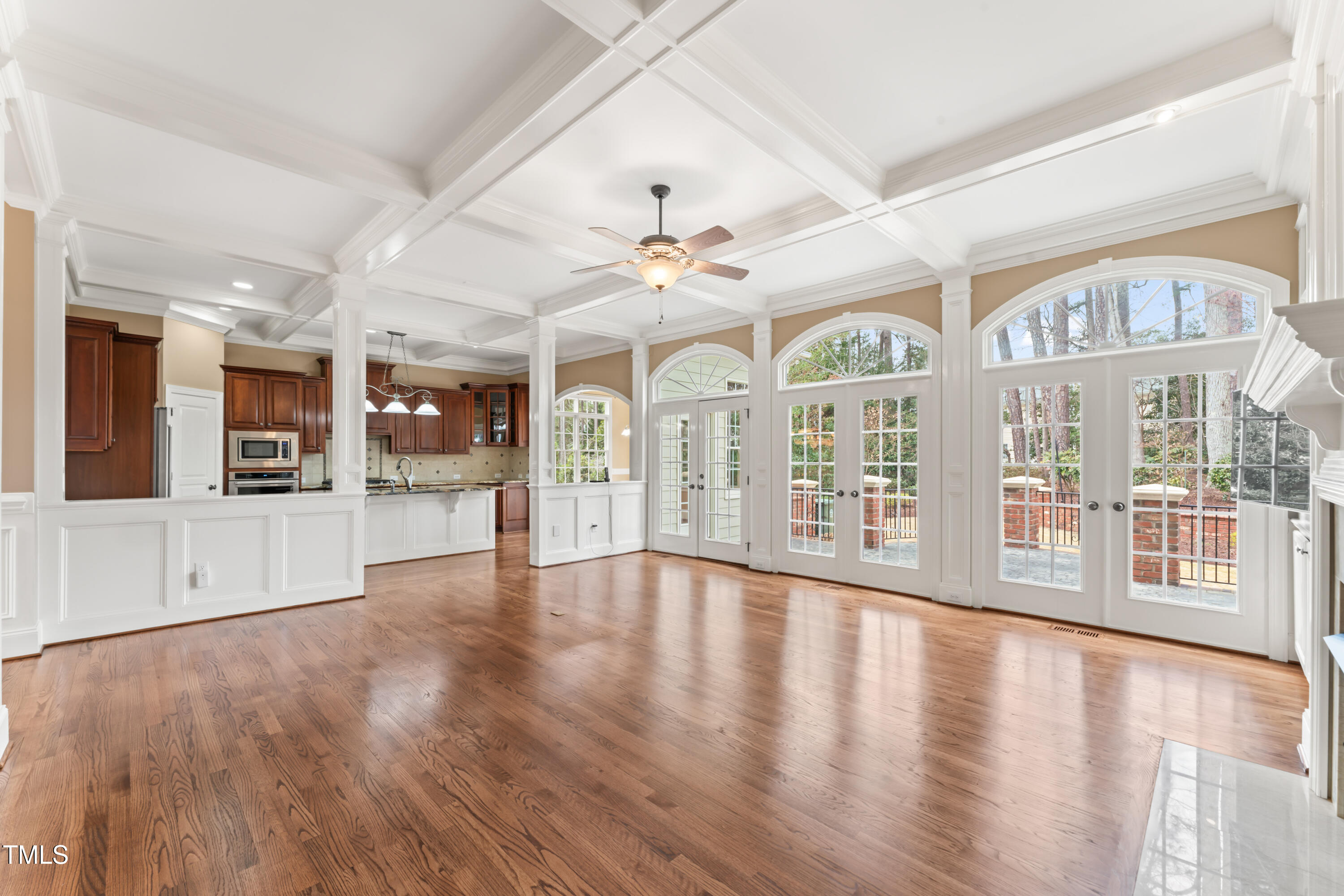 100 Tavernelle Place