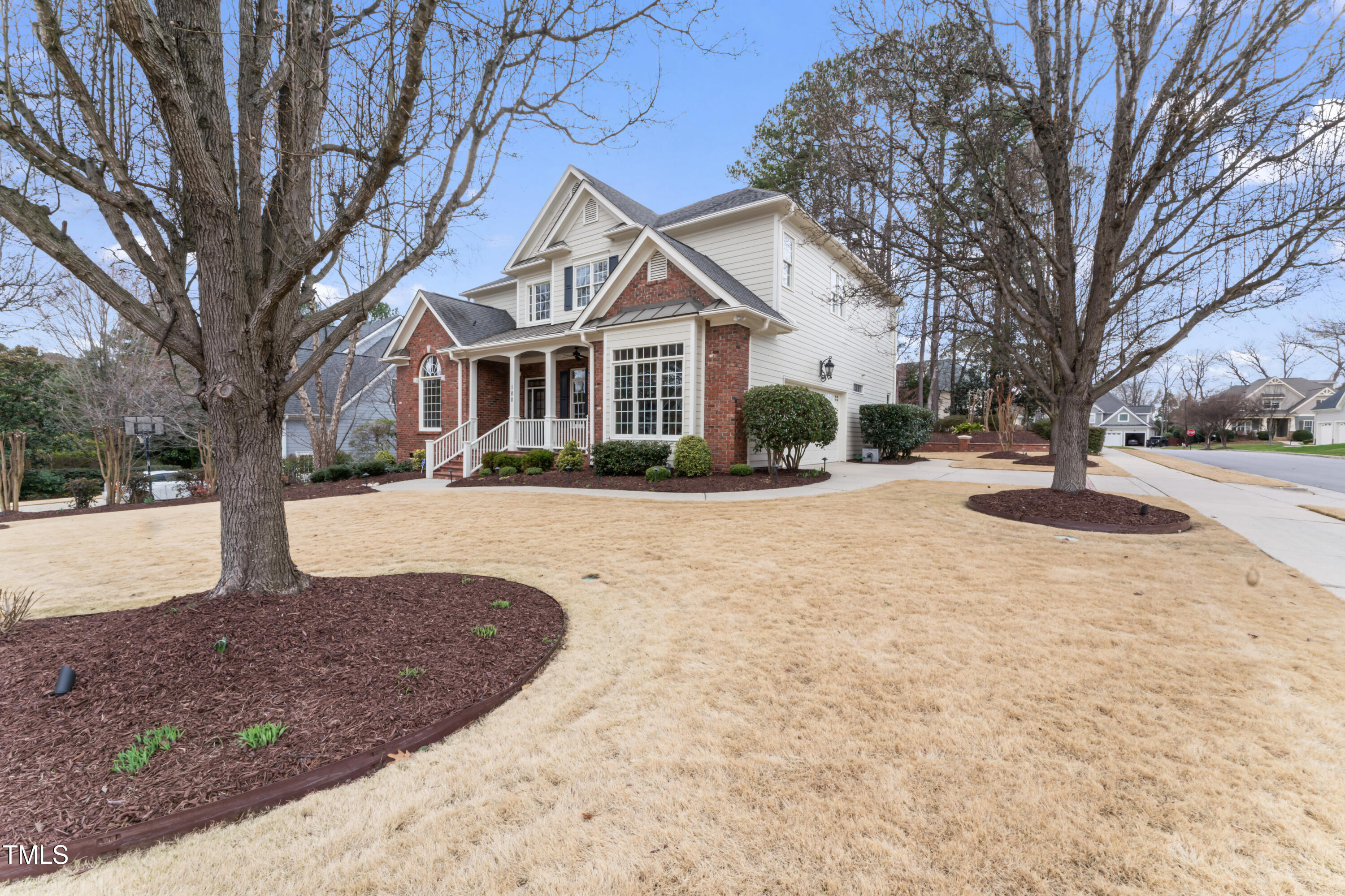 100 Tavernelle Place