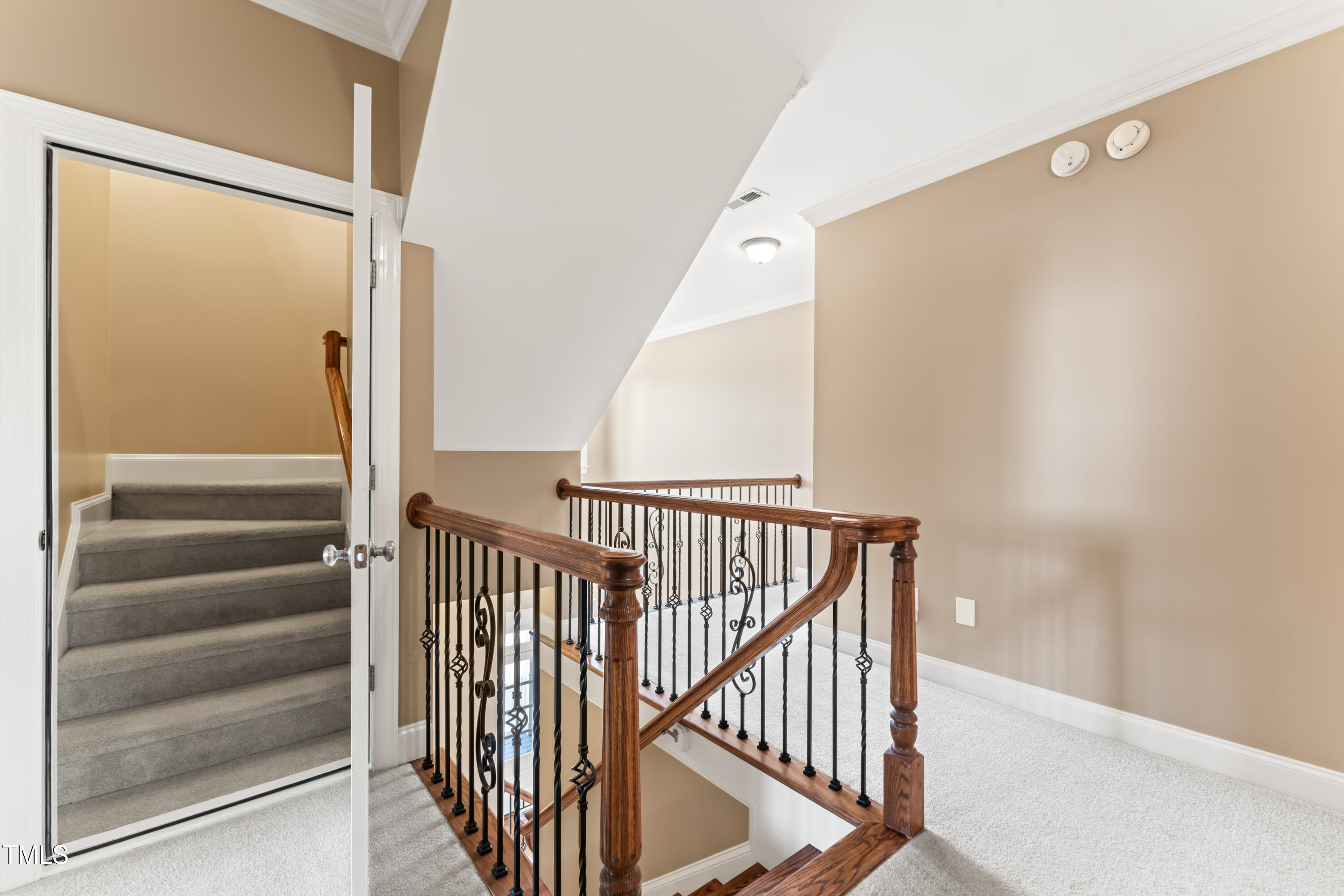 100 Tavernelle Place