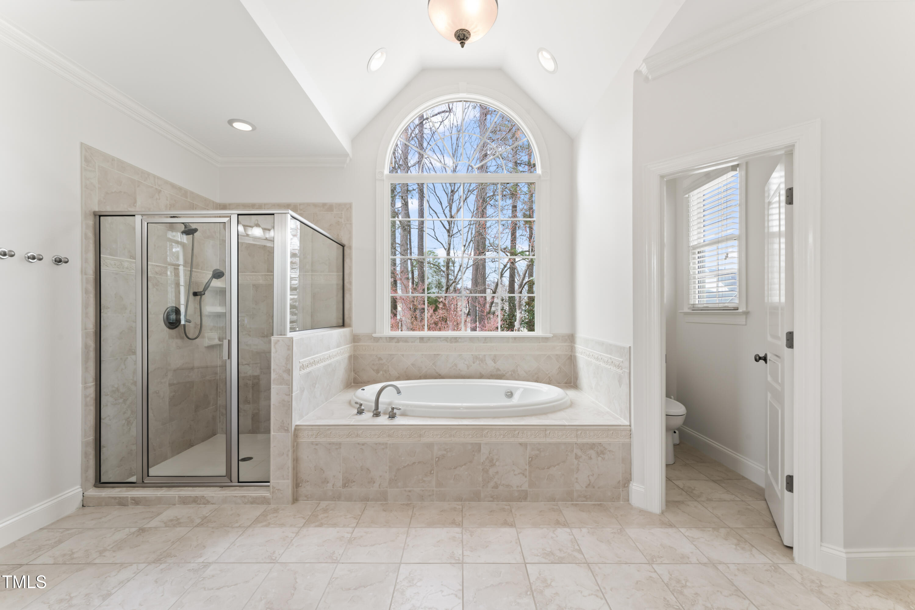 100 Tavernelle Place