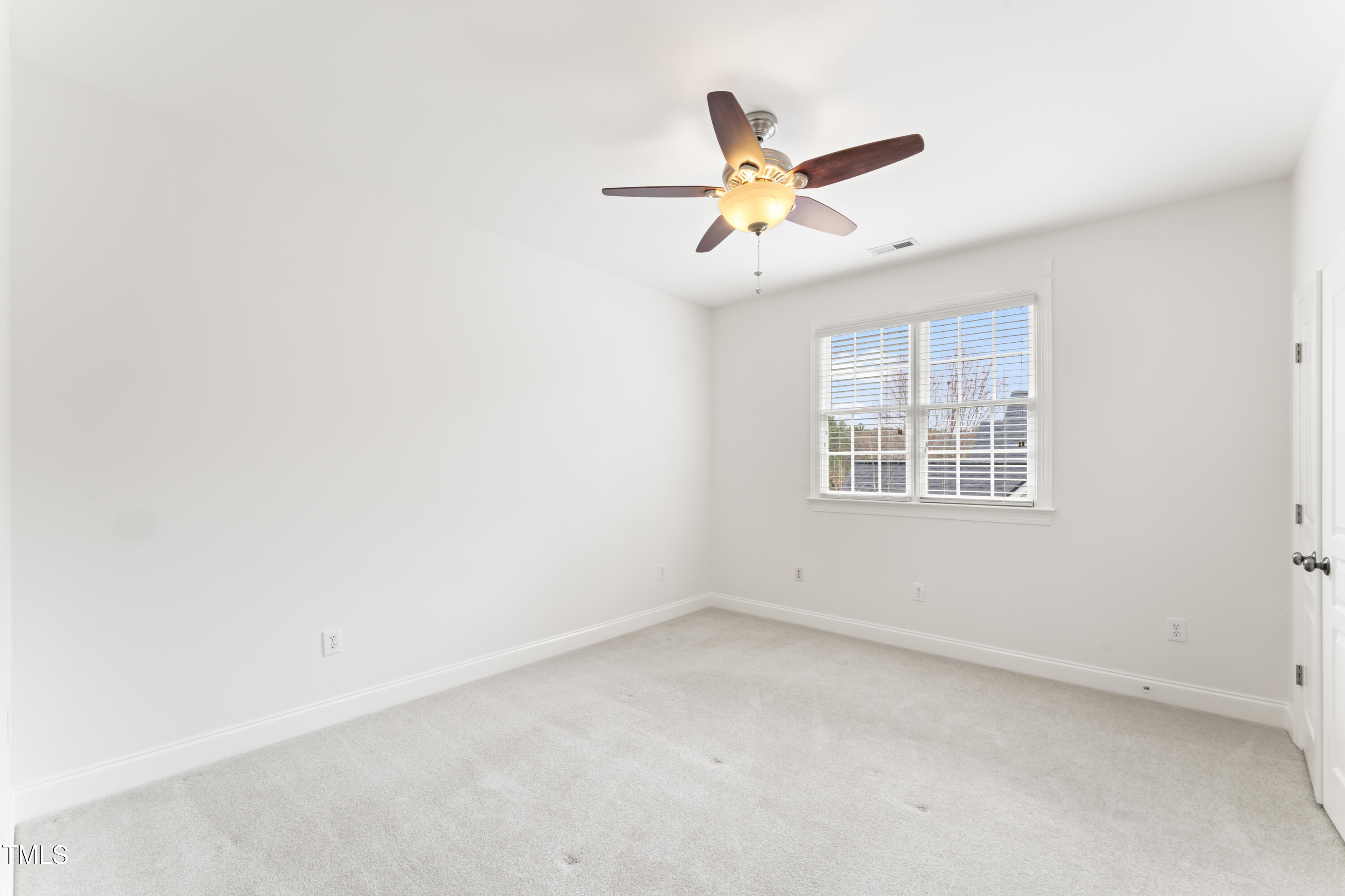 100 Tavernelle Place