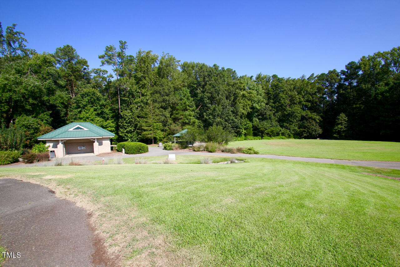 100 Tavernelle Place